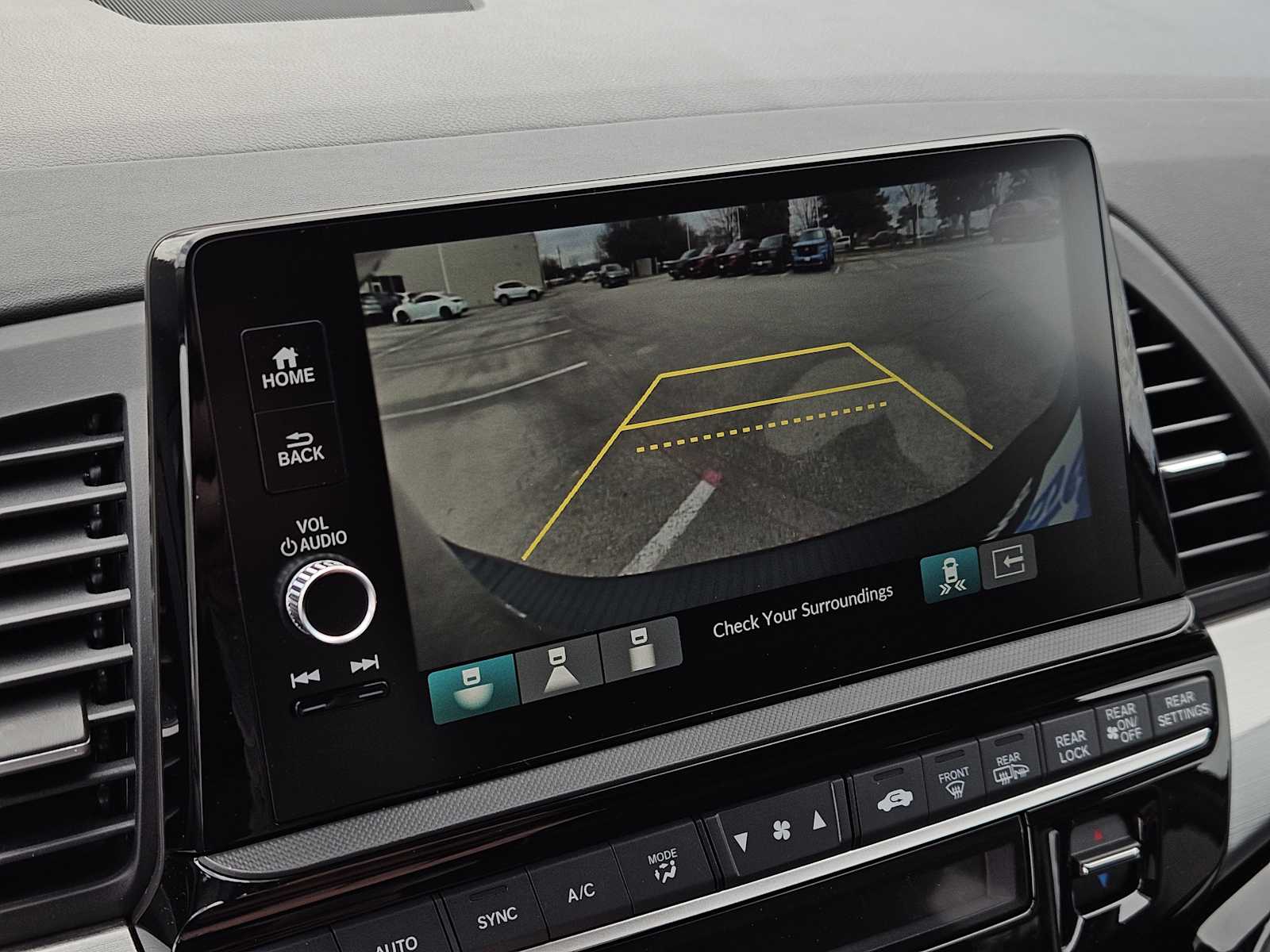 Thumbnail: 2026 Honda Odyssey - 15