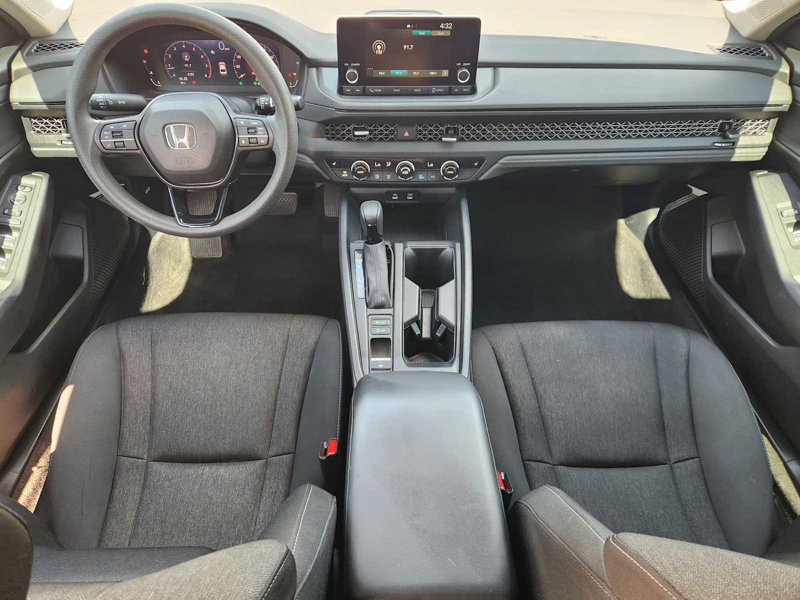 Thumbnail: 2024 Honda Accord - 24