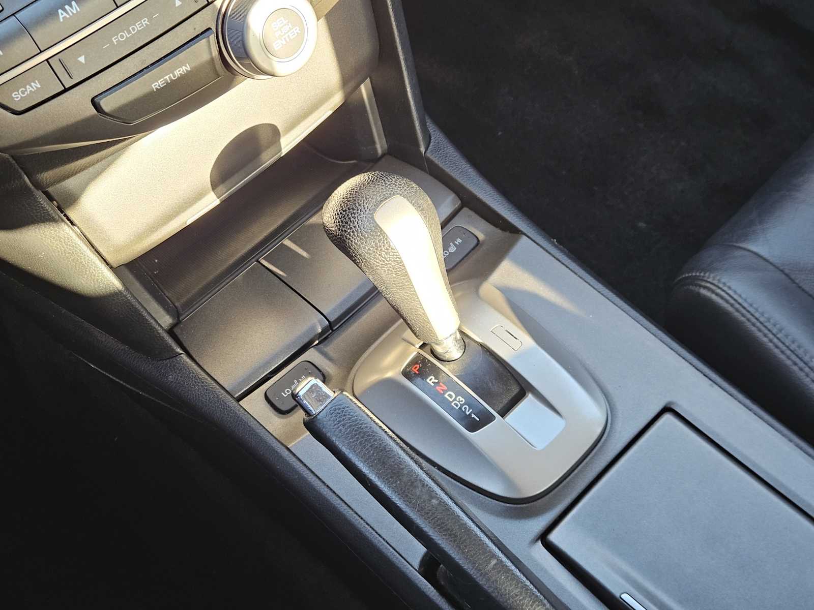 Thumbnail: 2012 Honda Accord - 19