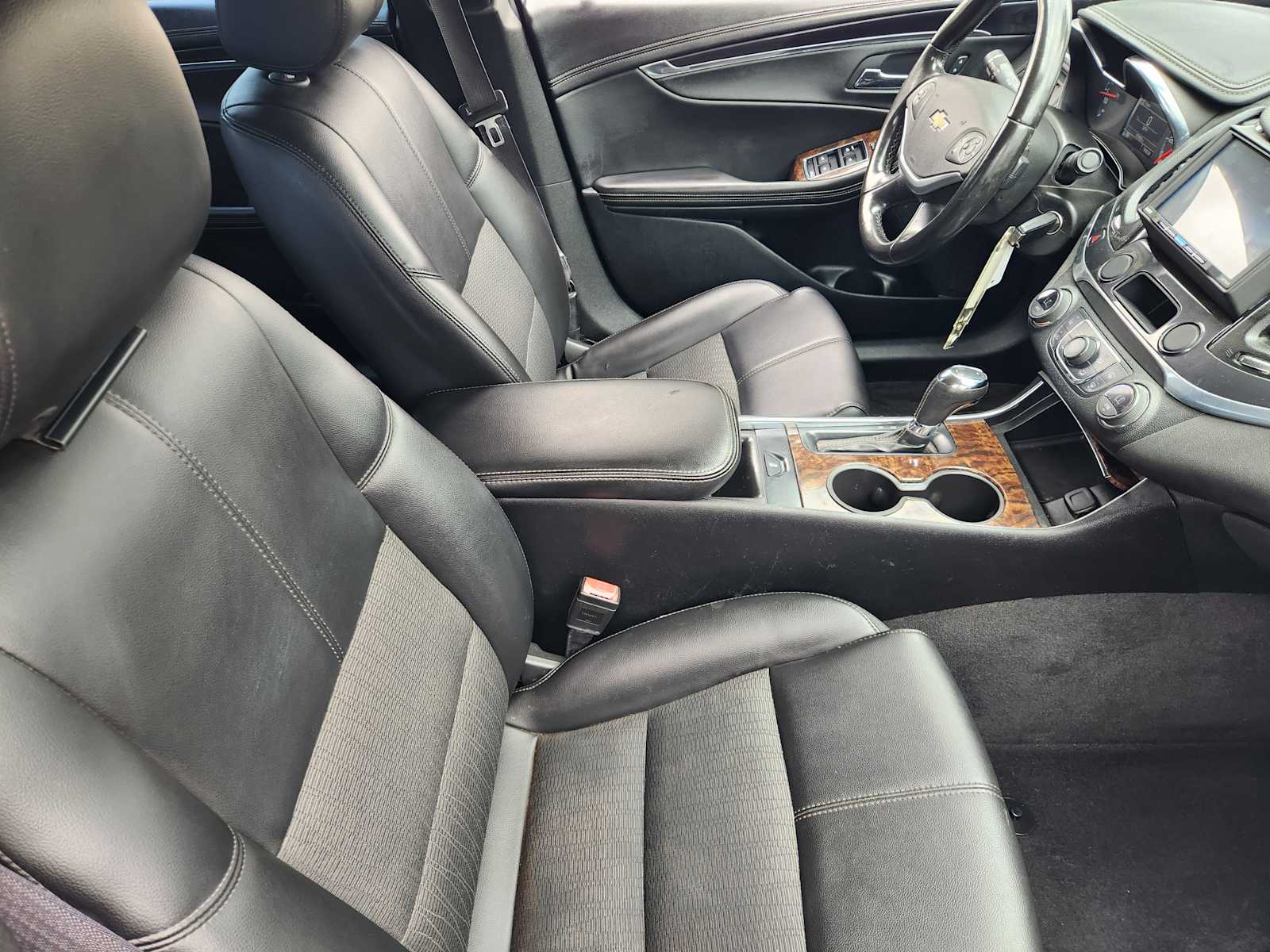 Thumbnail: 2015 Chevrolet Impala - 14