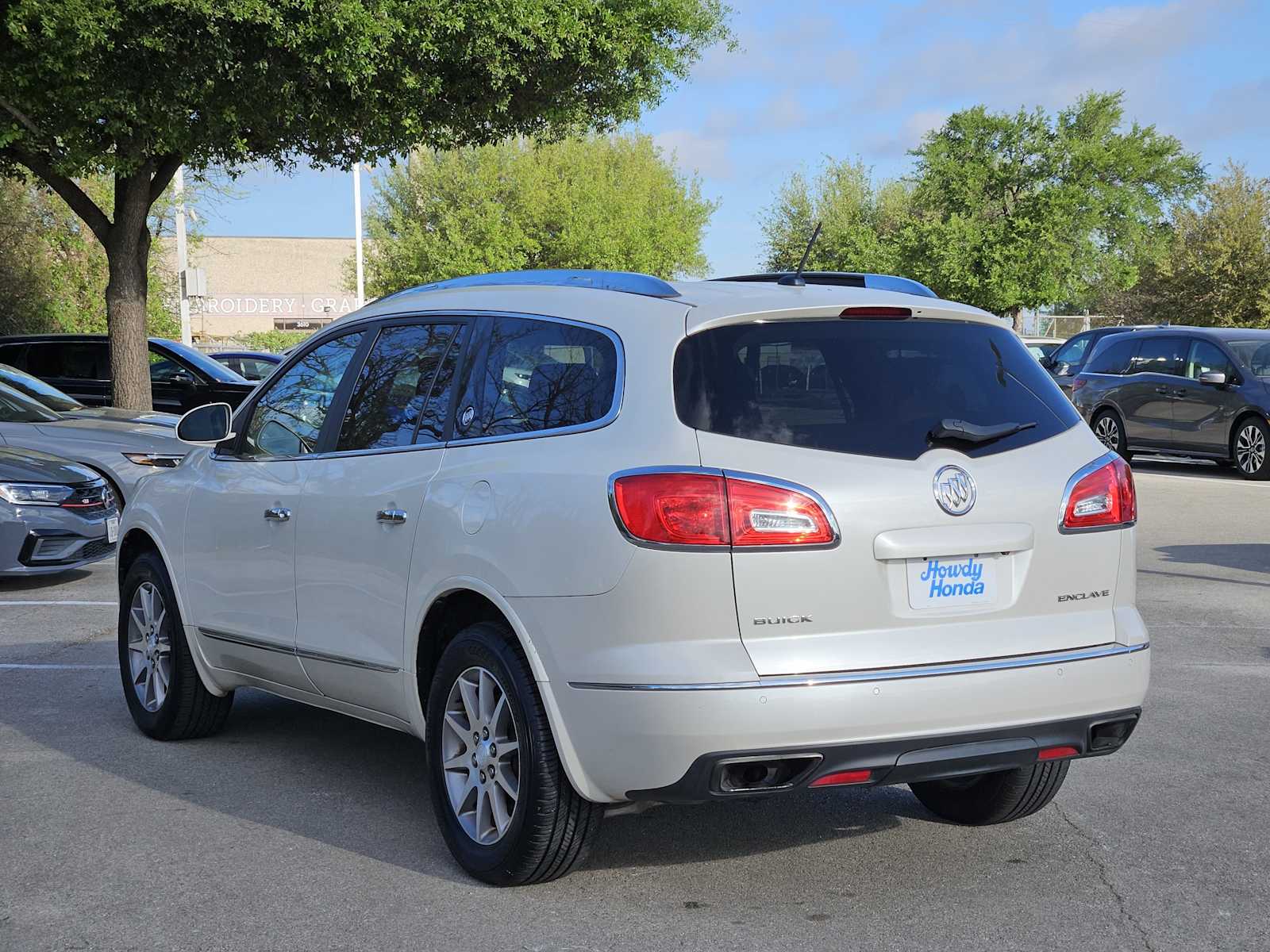 Thumbnail: 2015 Buick Enclave - 5