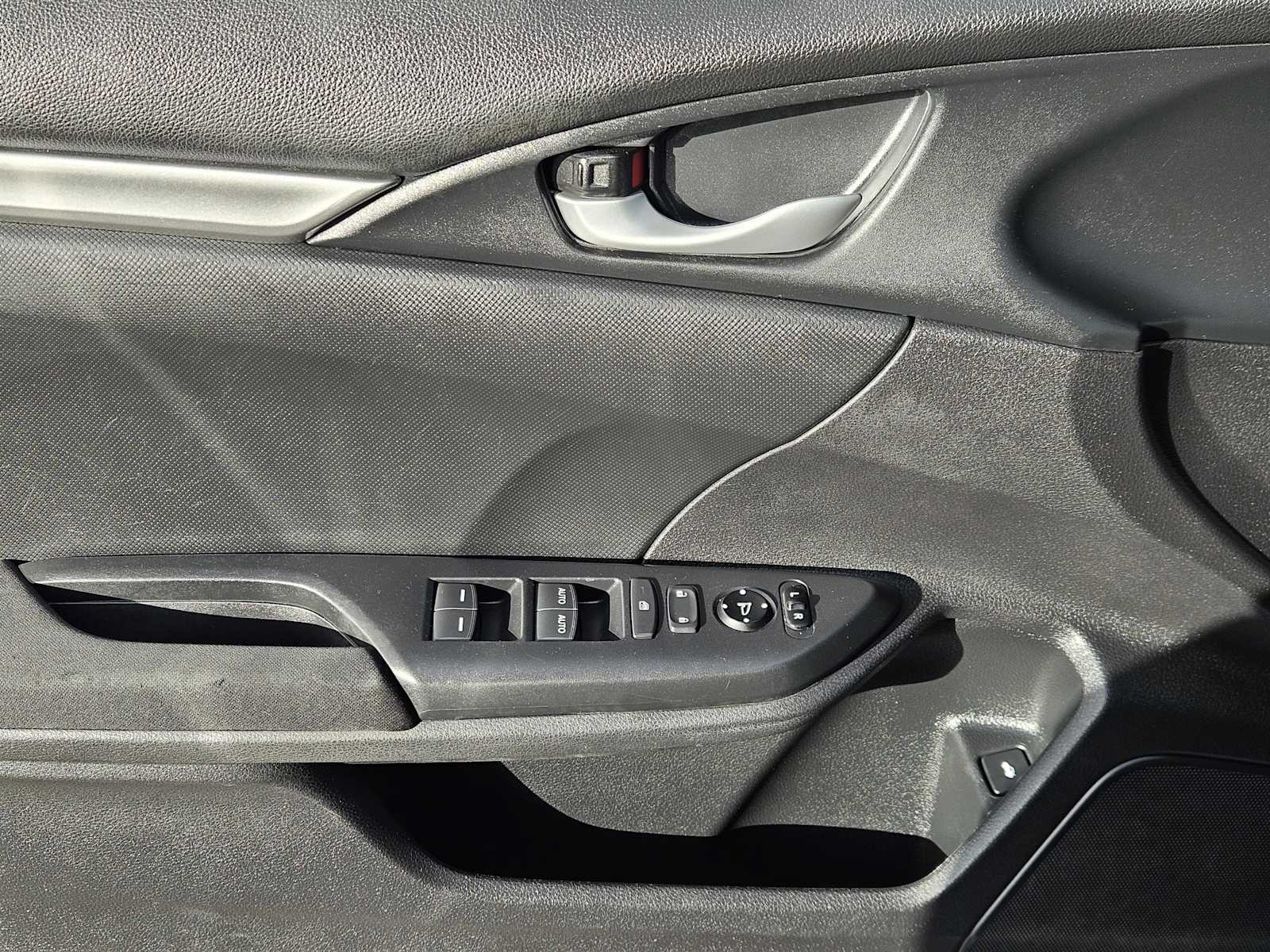 Thumbnail: 2017 Honda Civic - 20