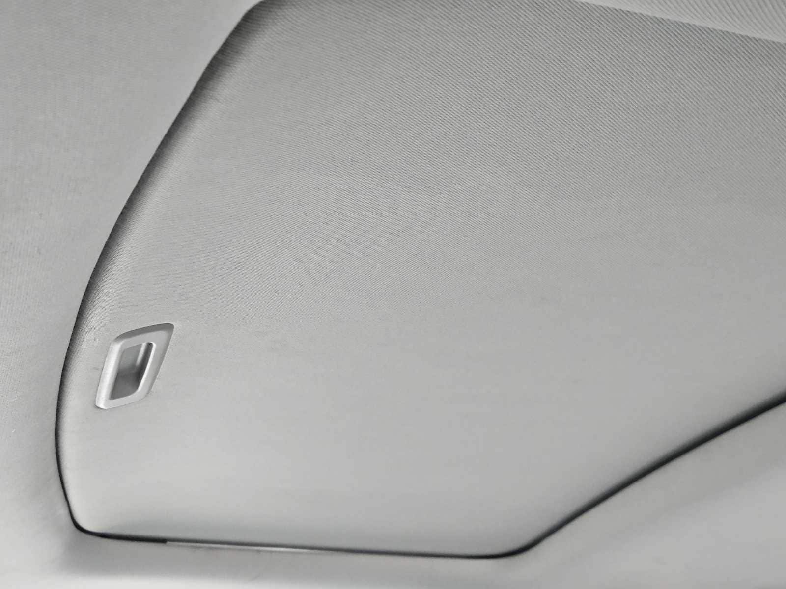 Thumbnail: 2012 Honda Odyssey - 22