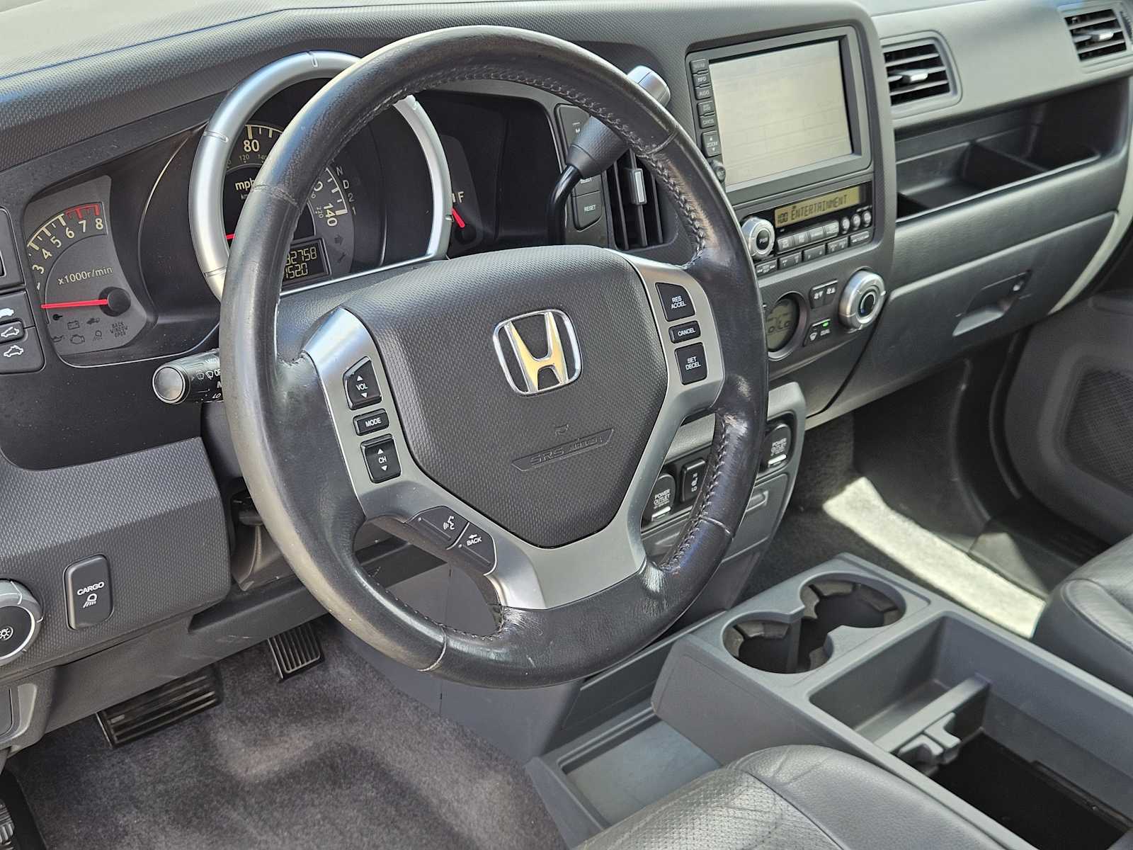 2008 Honda Ridgeline RTL photo 2