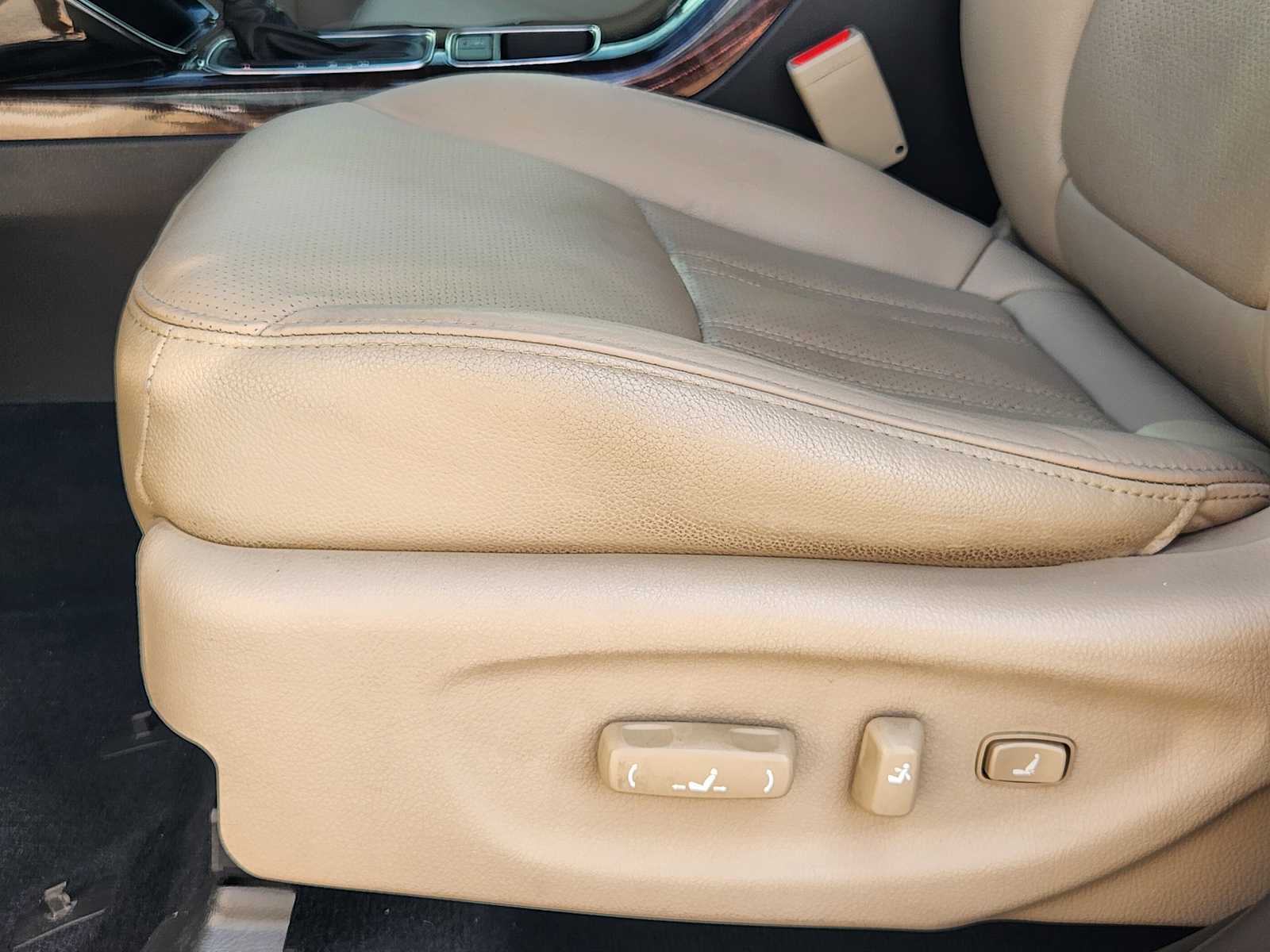 Thumbnail: 2014 Kia Sorento - 24