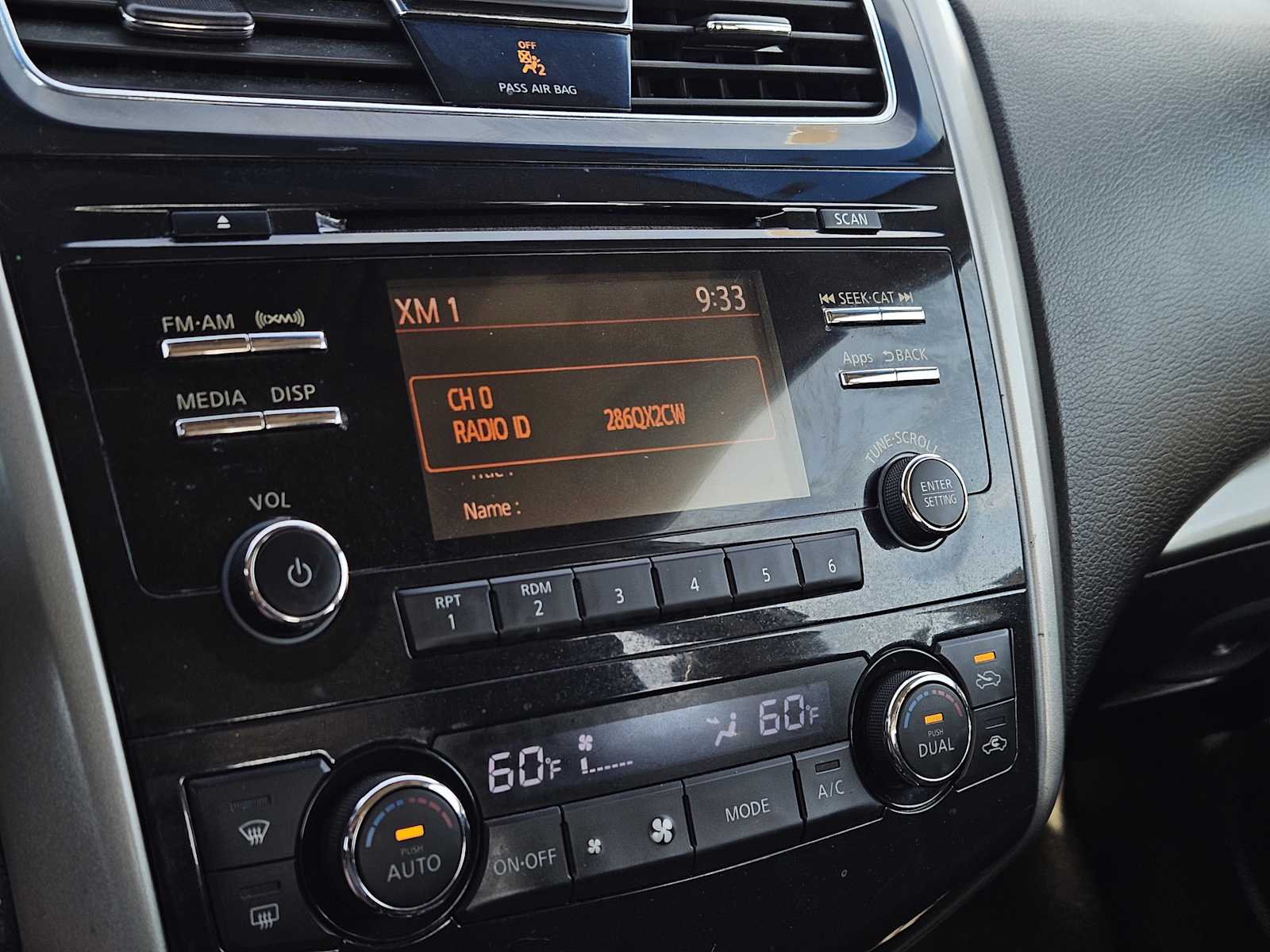 Thumbnail: 2014 Nissan Altima - 17