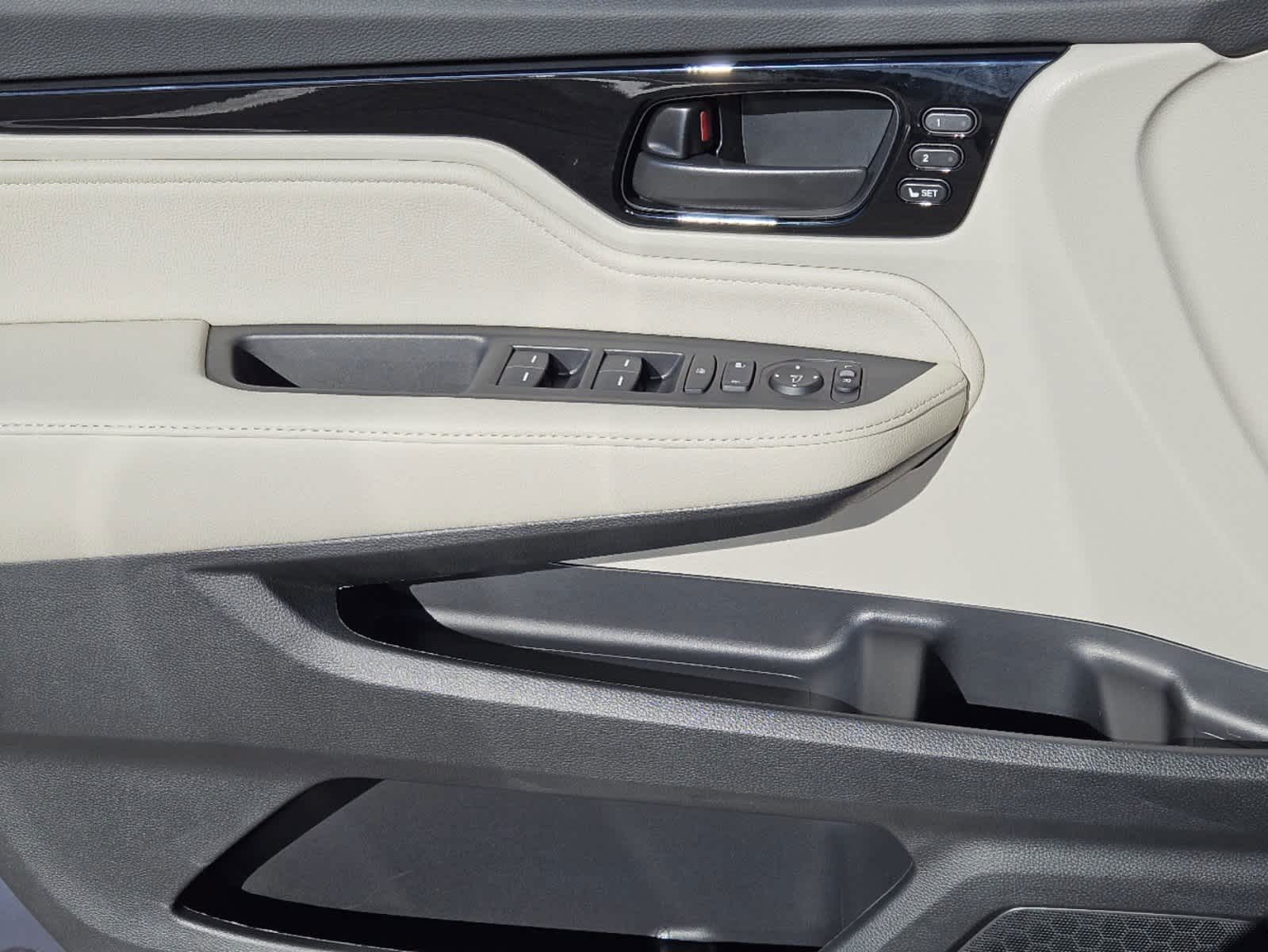 Thumbnail: 2026 Honda Odyssey - 18