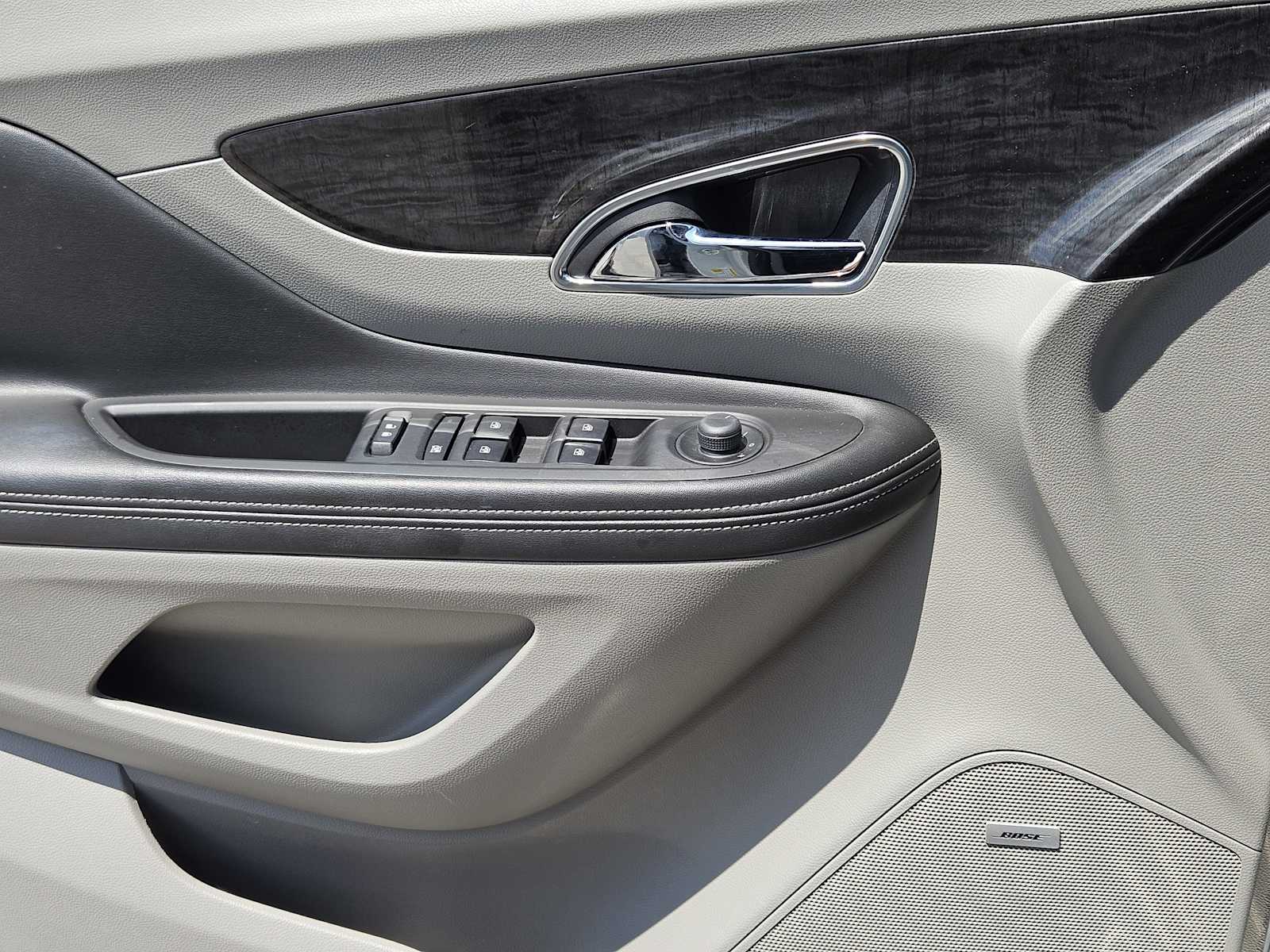 Thumbnail: 2014 Buick Encore - 21