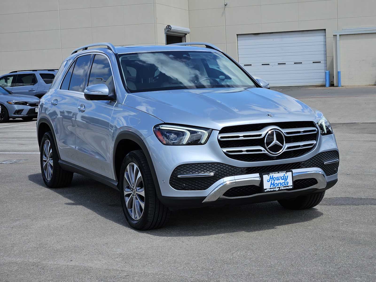 Thumbnail: 2023 Mercedes-Benz GLE - 3