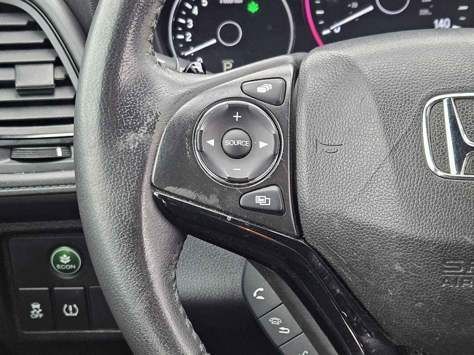 Thumbnail: 2019 Honda HR-V - 25