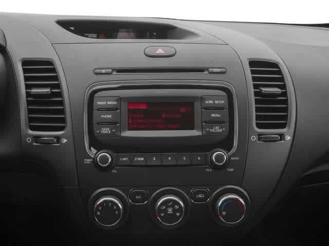 2017 Kia Forte LX 10