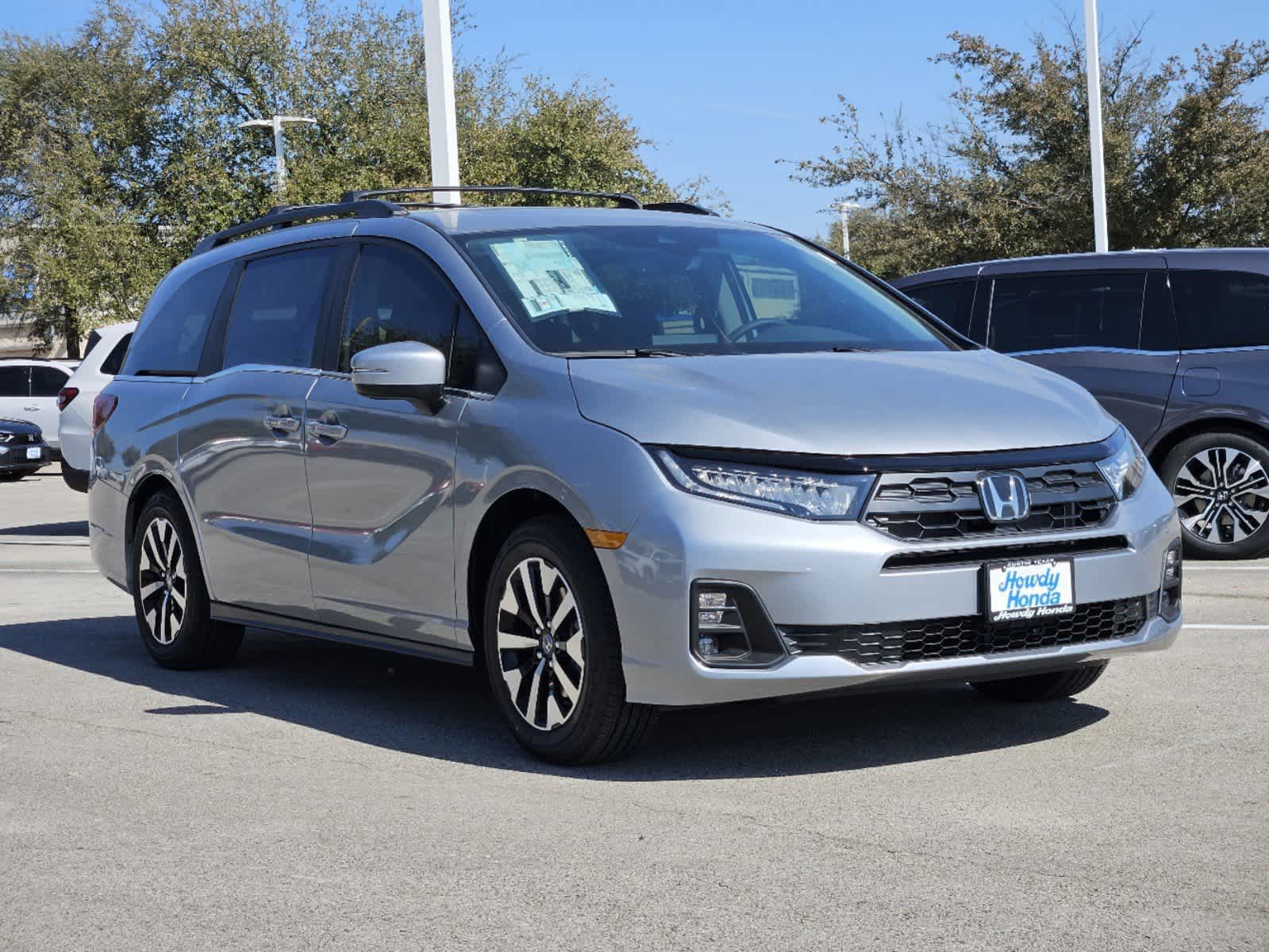 2026 Honda Odyssey EX-L photo 3