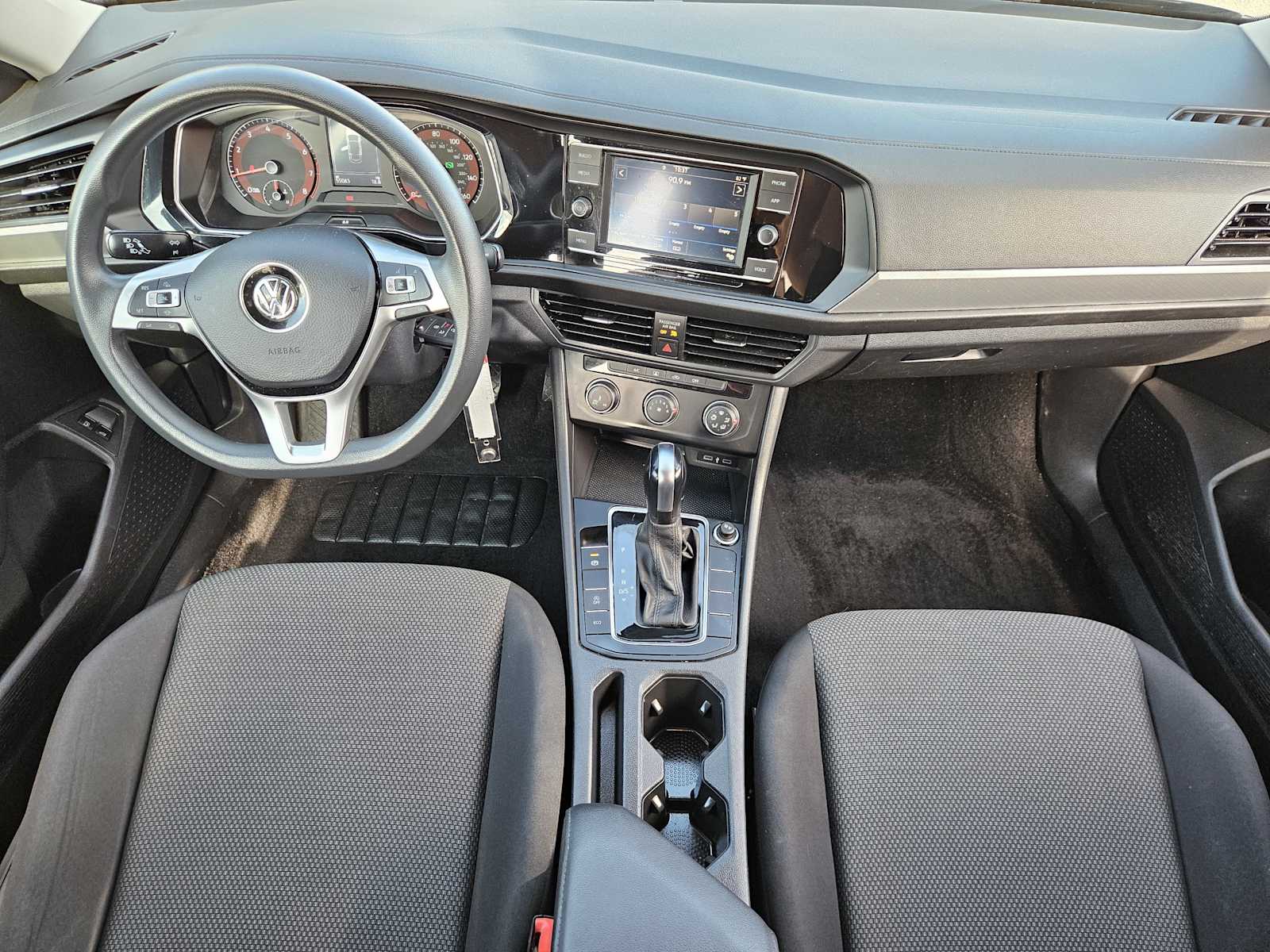 Thumbnail: 2021 Volkswagen Jetta - 22