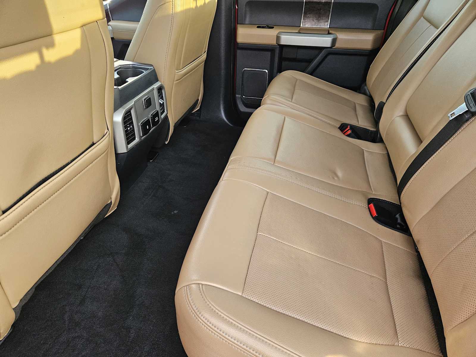 Thumbnail: 2022 Ford Econoline - 28