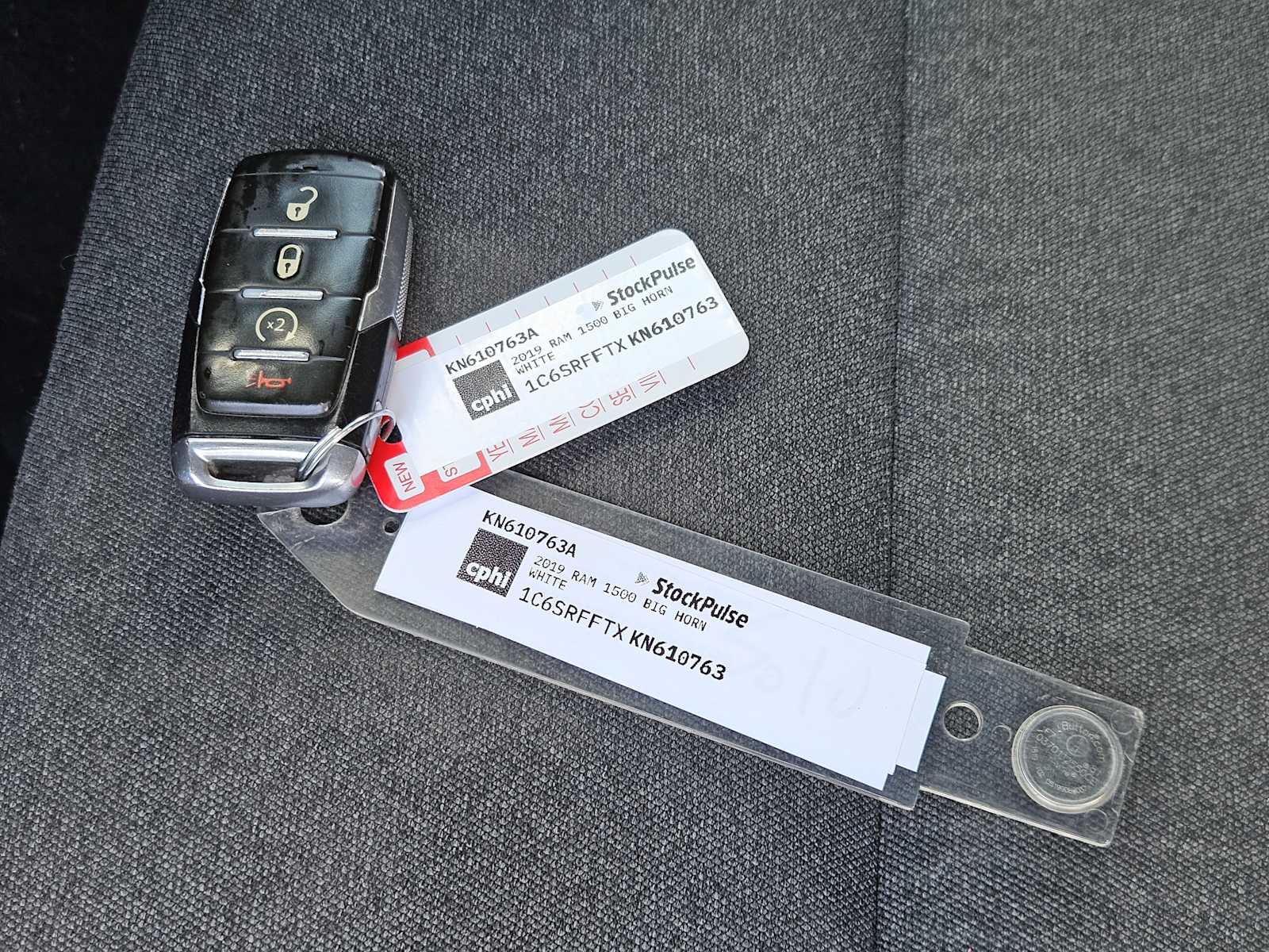 Thumbnail: 2019 RAM 1500 - 33