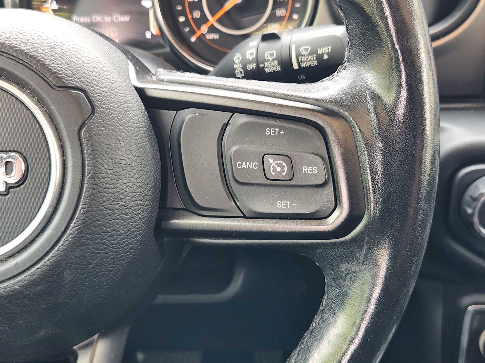 Thumbnail: 2018 Jeep Wrangler - 27
