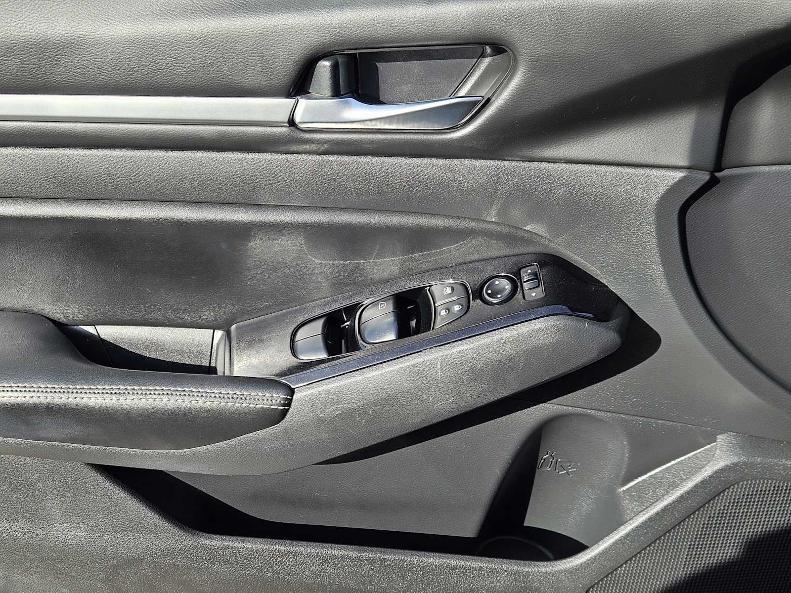 Thumbnail: 2023 Nissan Altima - 22