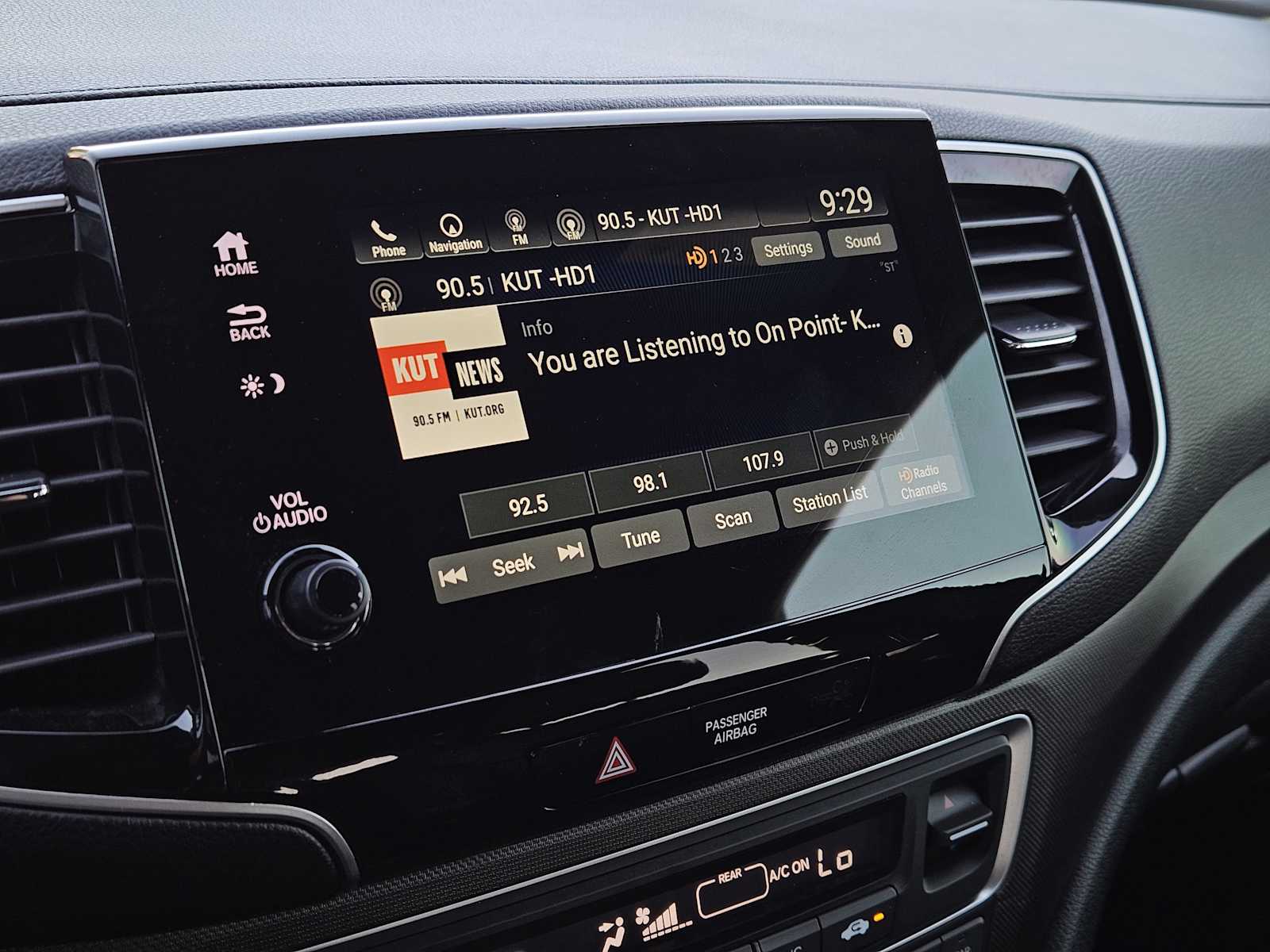 Thumbnail: 2022 Honda Pilot - 16