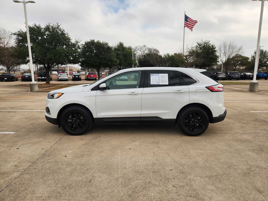 Used 2024 Ford Edge SEL SUV