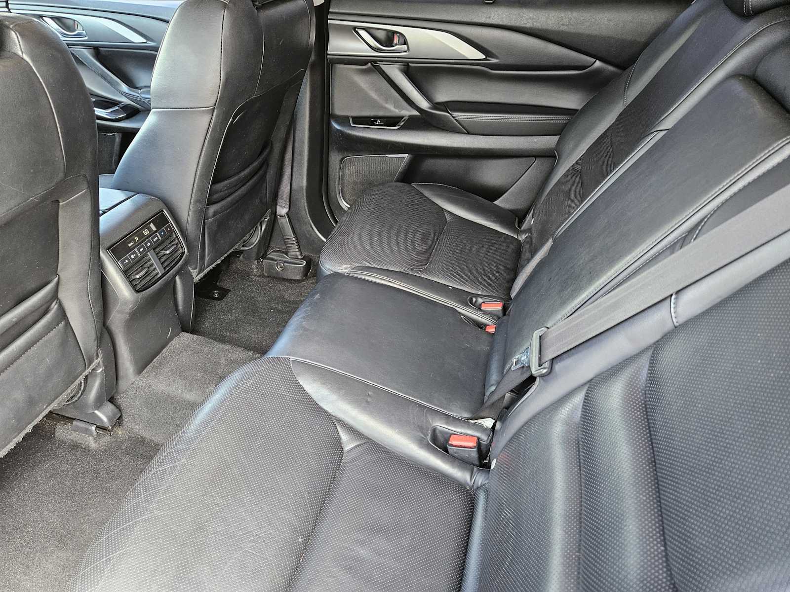 Thumbnail: 2016 Mazda CX-9 - 31