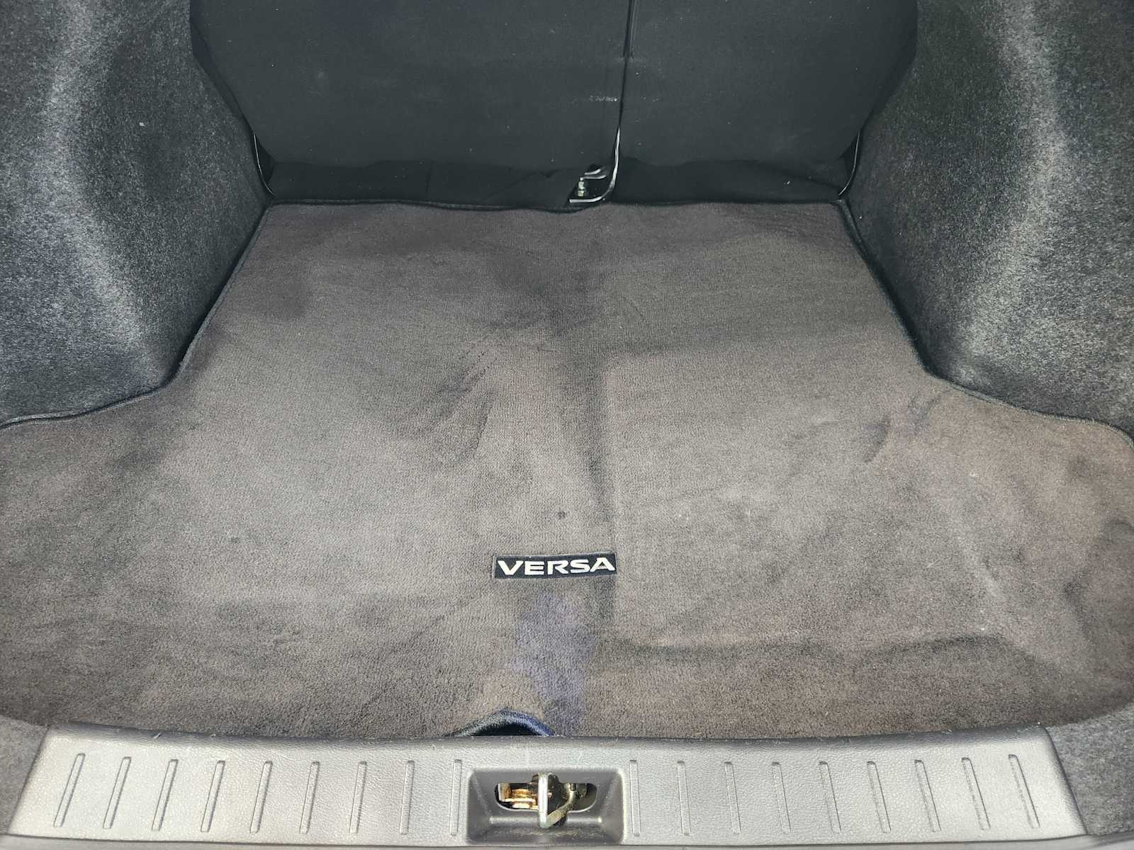 Thumbnail: 2021 Nissan Versa - 30