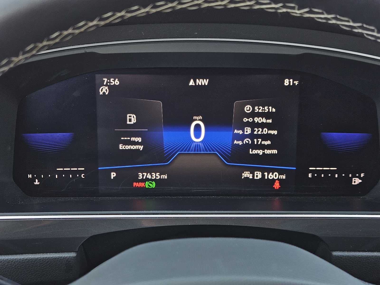 Thumbnail: 2023 Volkswagen Tiguan - 16