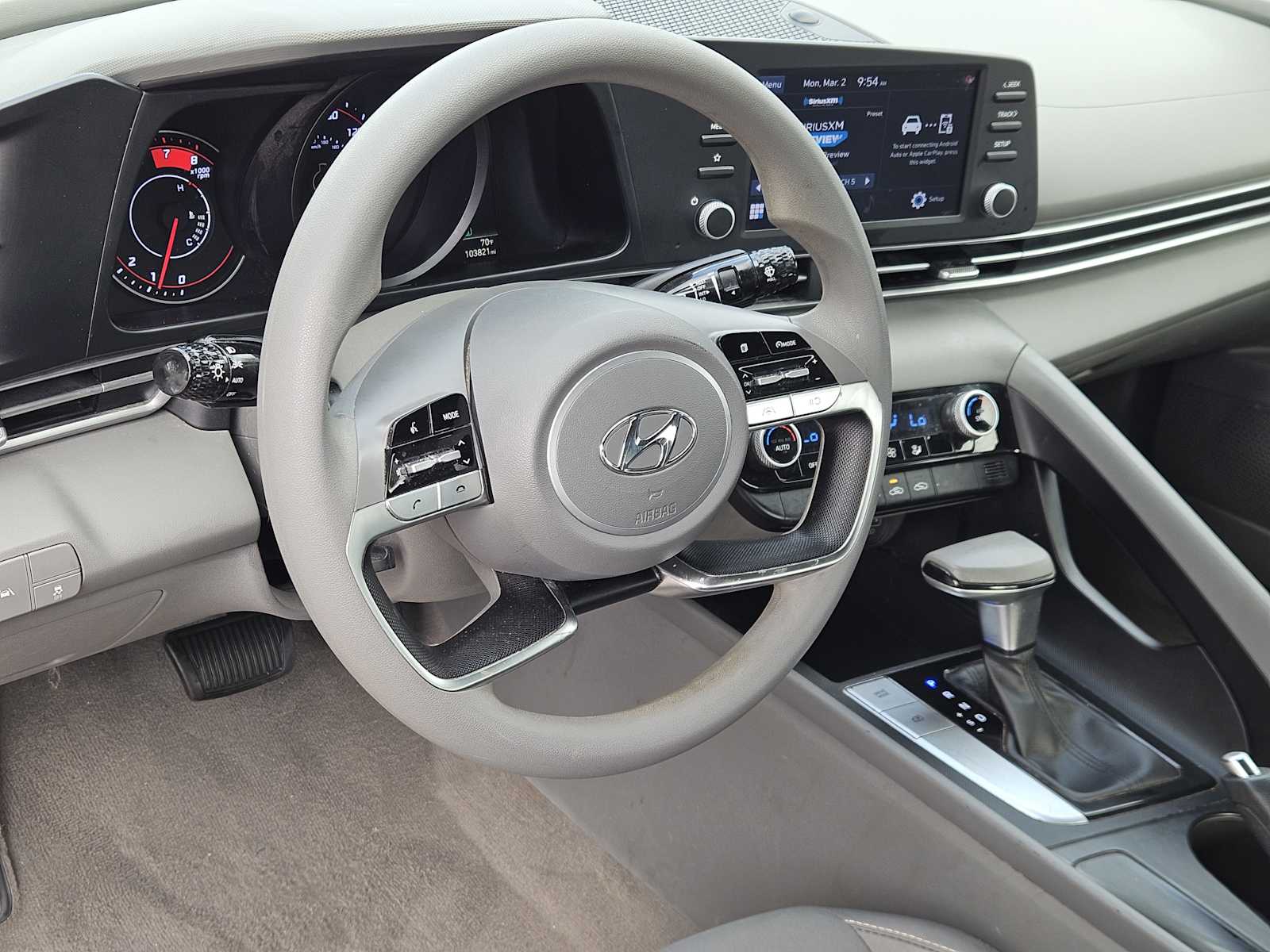 Thumbnail: 2022 Hyundai Elantra - 2