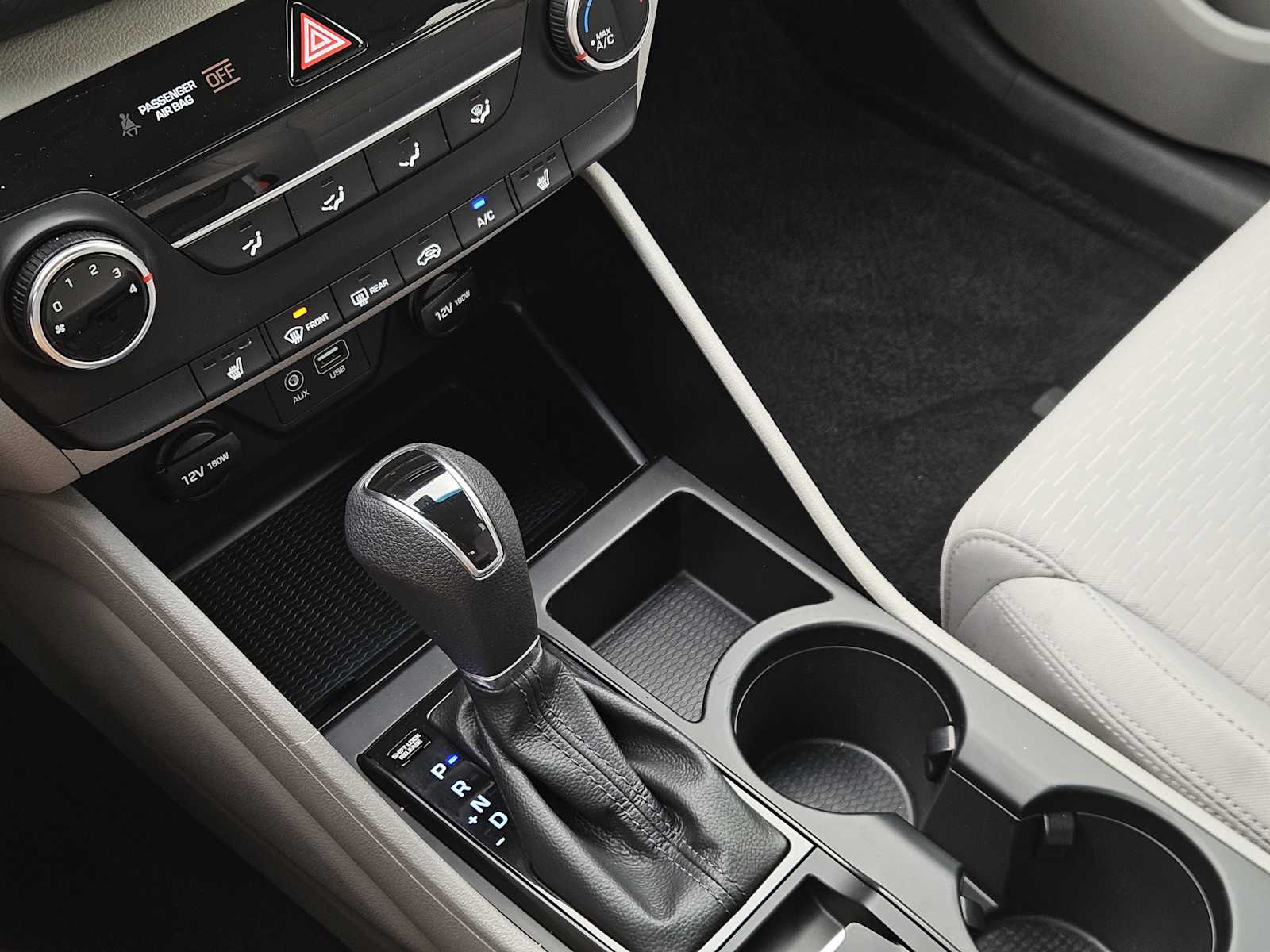 Thumbnail: 2020 Hyundai Tucson - 19