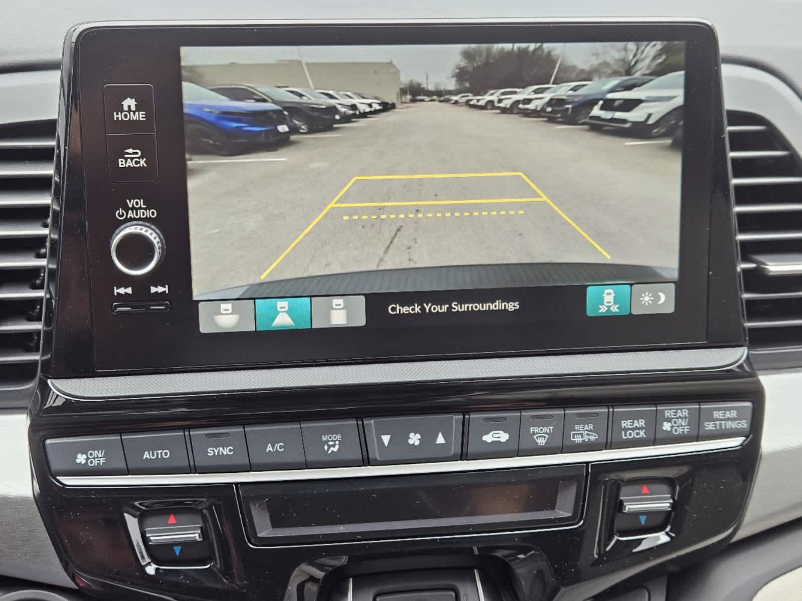 Thumbnail: 2026 Honda Odyssey - 15