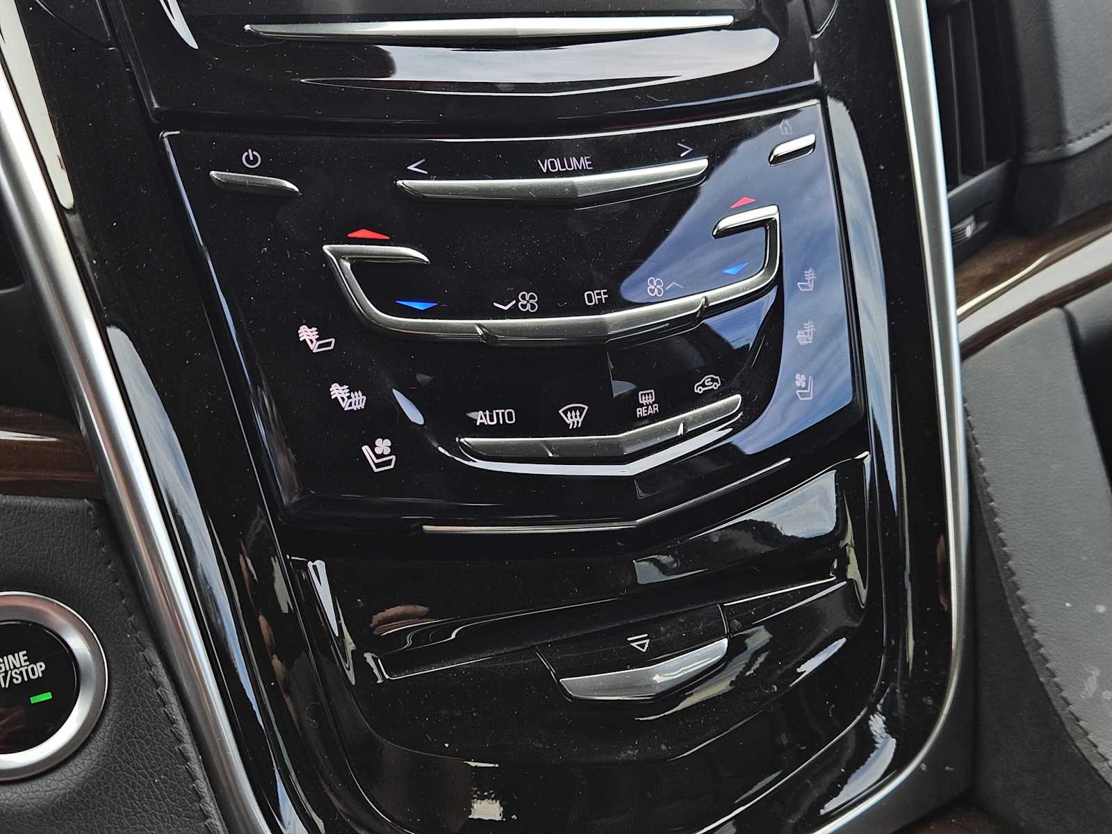 Thumbnail: 2020 Cadillac Escalade - 19