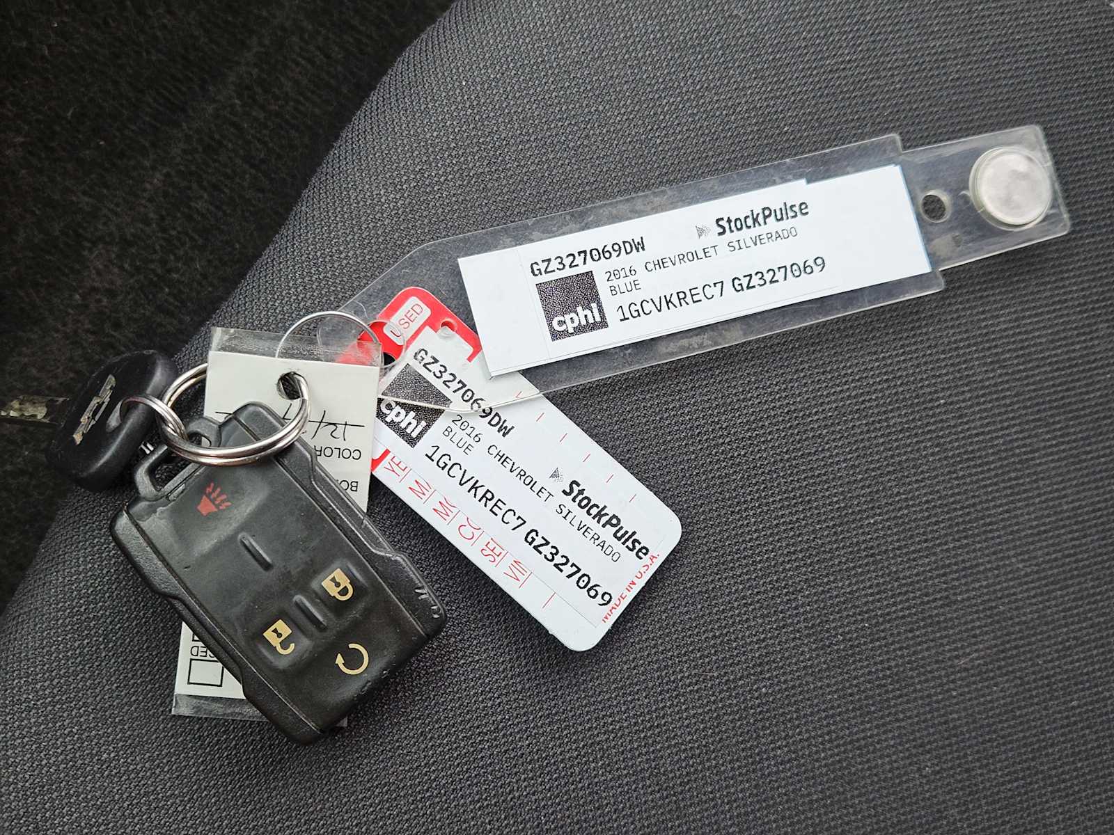 Thumbnail: 2016 Chevrolet Silverado 1500 - 32