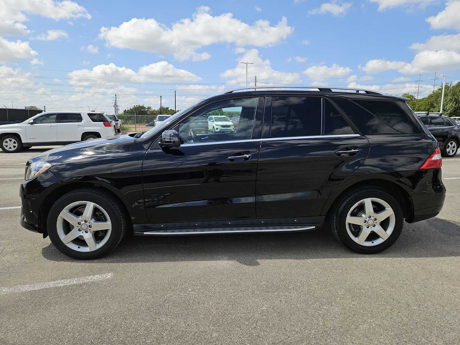 Thumbnail: 2014 Mercedes-Benz M-Class - 4
