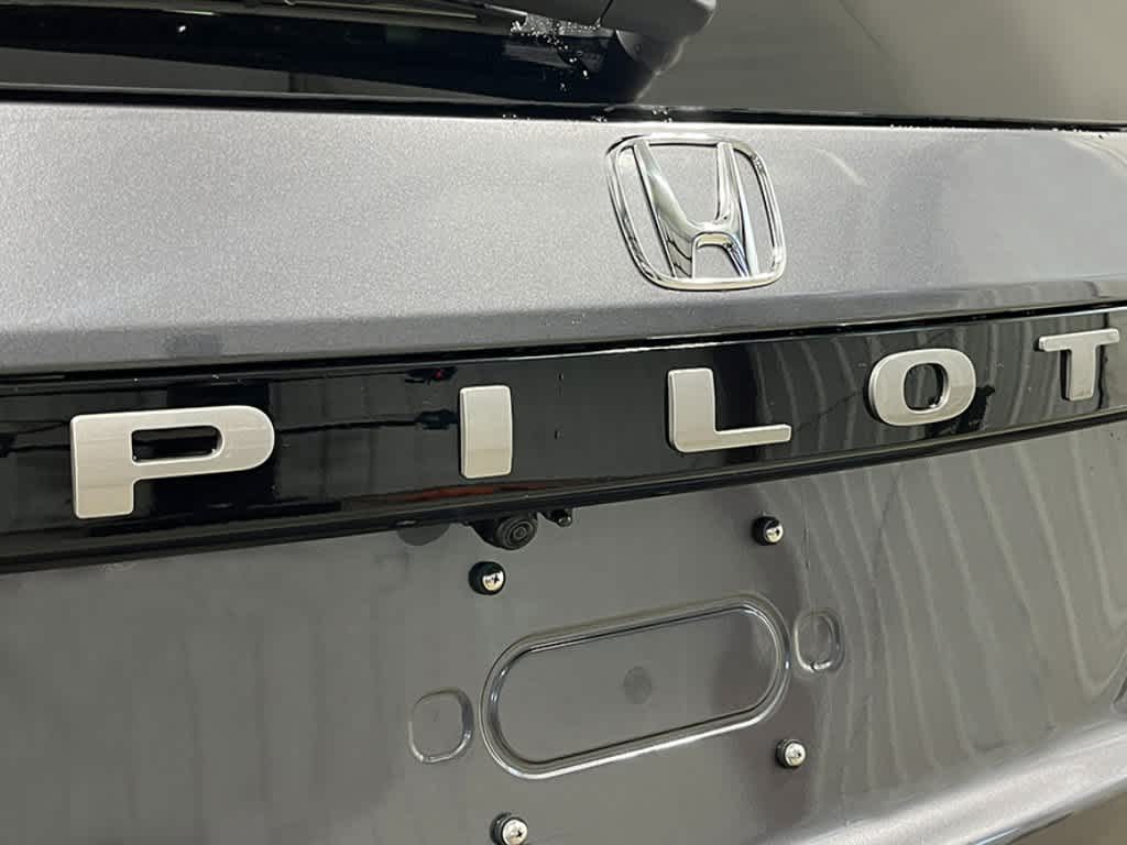 Thumbnail: 2026 Honda Pilot - 7