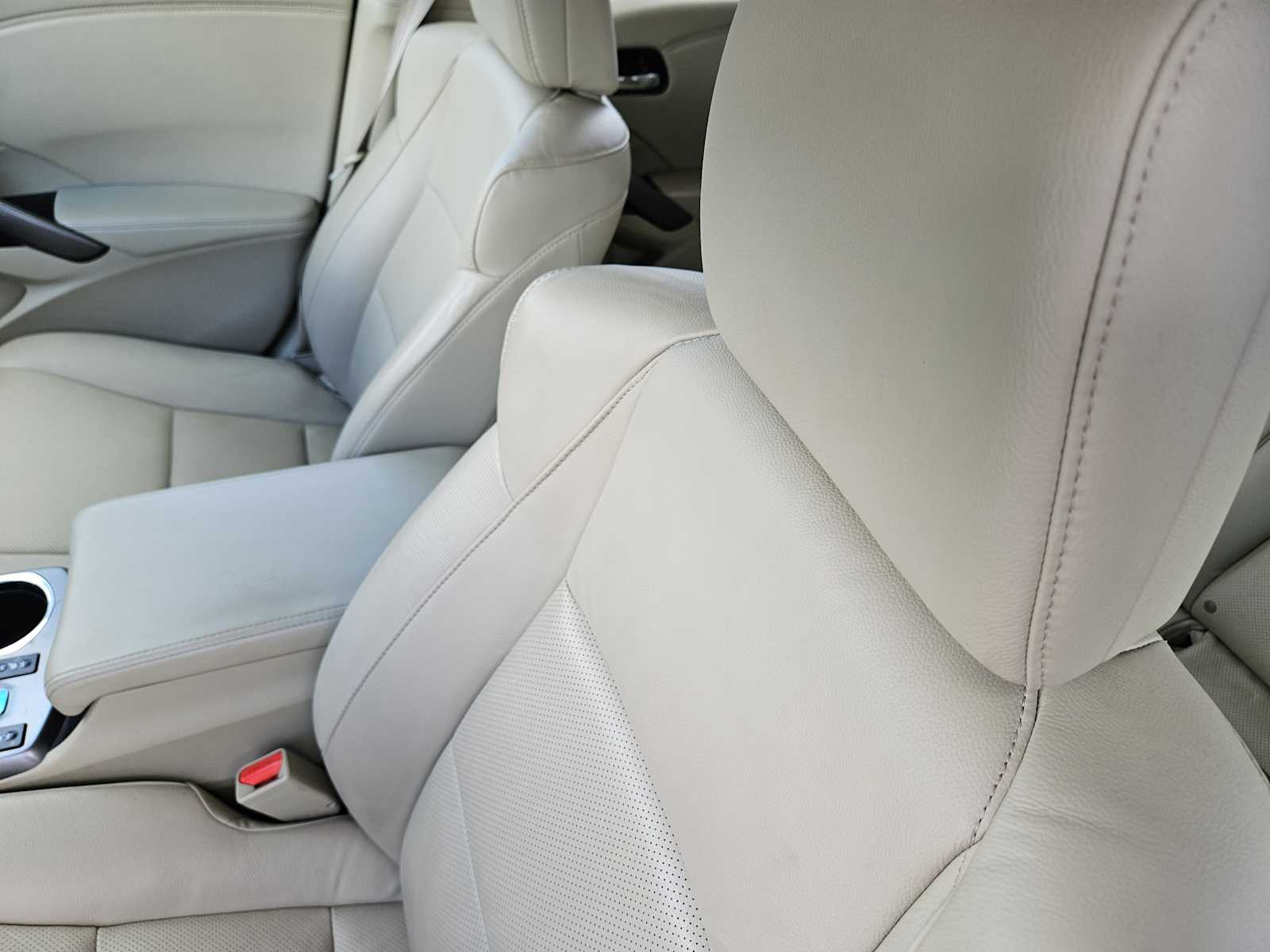 Thumbnail: 2015 Acura RDX - 15