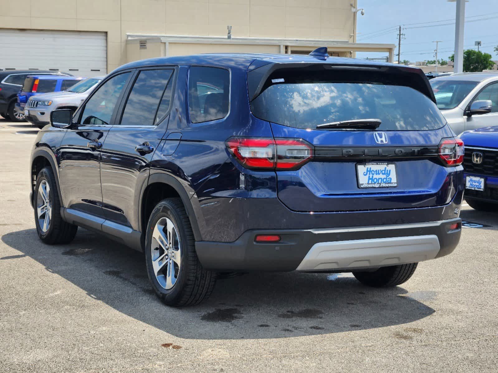 Thumbnail: 2025 Honda Pilot - 4