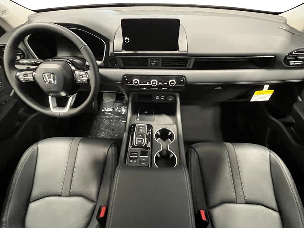 Thumbnail: 2025 Honda Pilot - 13