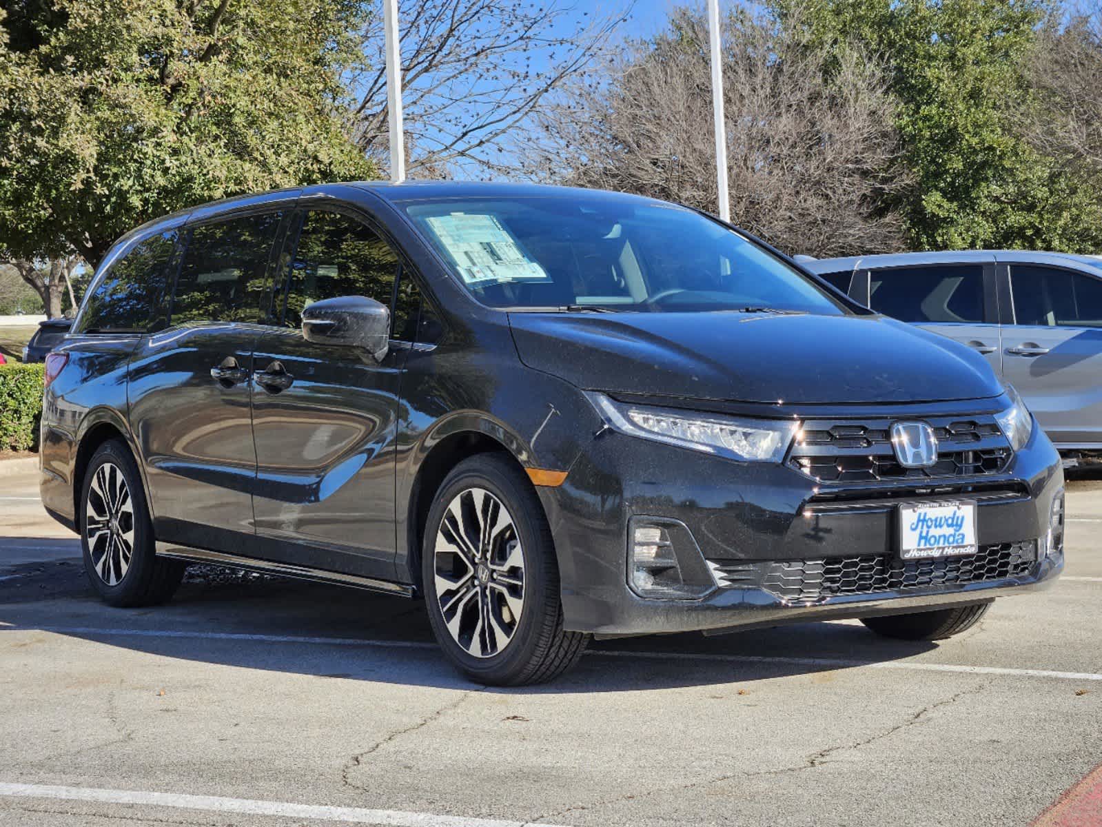 Thumbnail: 2025 Honda Odyssey - 3