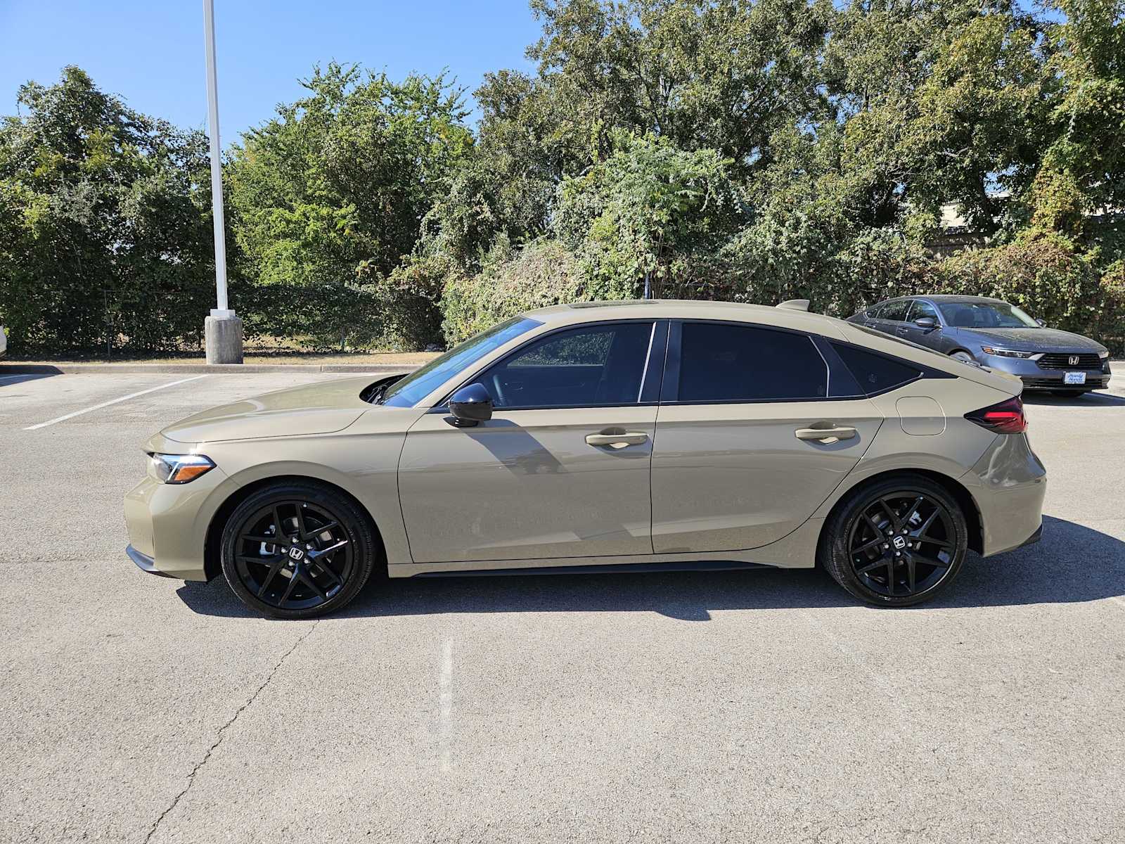 Thumbnail: 2025 Honda Civic - 4