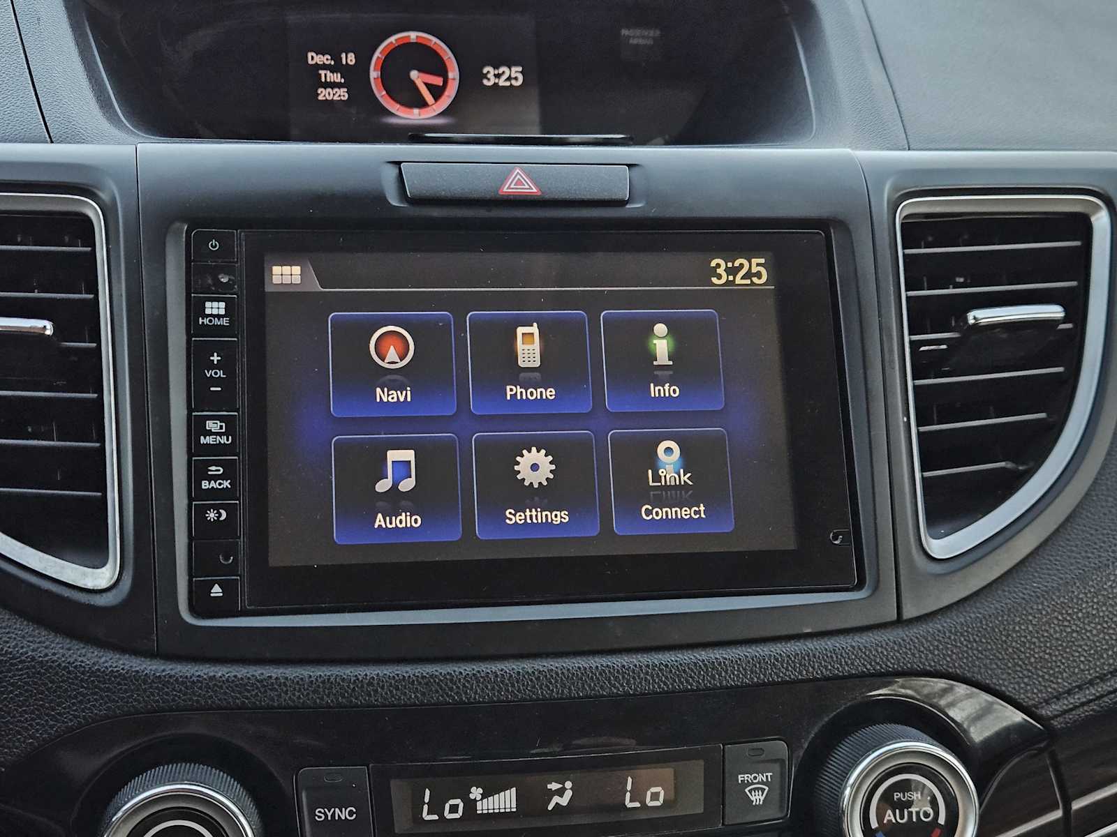 Thumbnail: 2016 Honda CR-V - 17