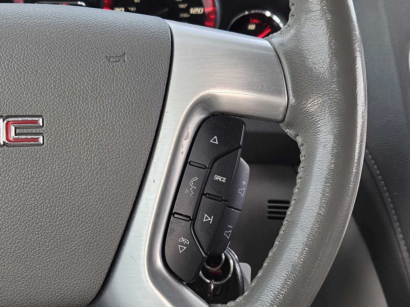 Thumbnail: 2016 GMC Acadia - 27