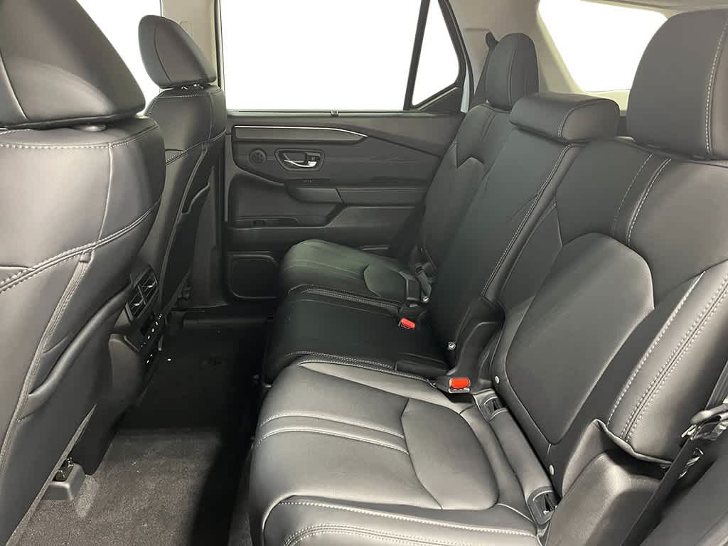 Thumbnail: 2026 Honda Pilot - 23