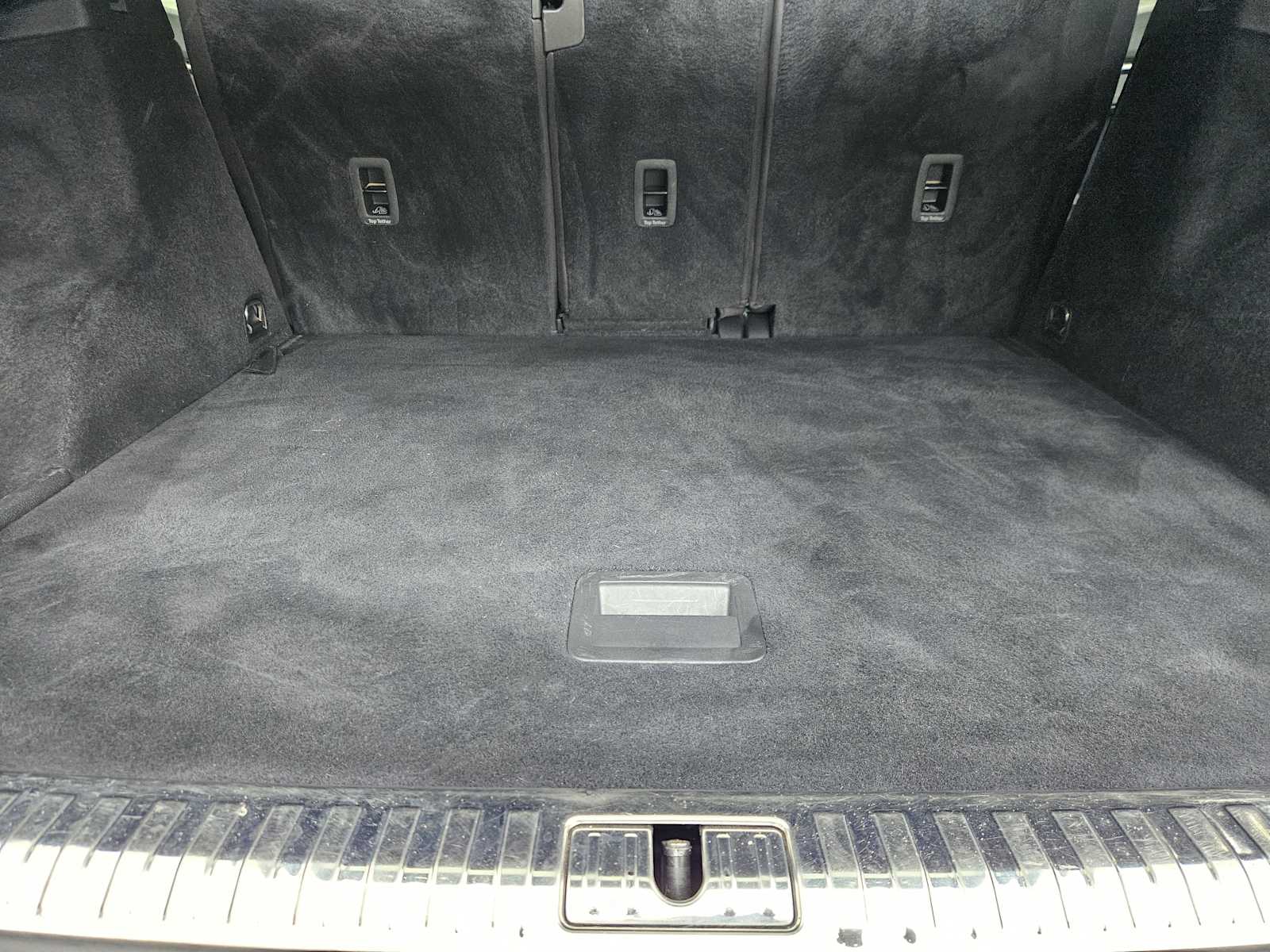 Thumbnail: 2020 Audi Q3 - 31