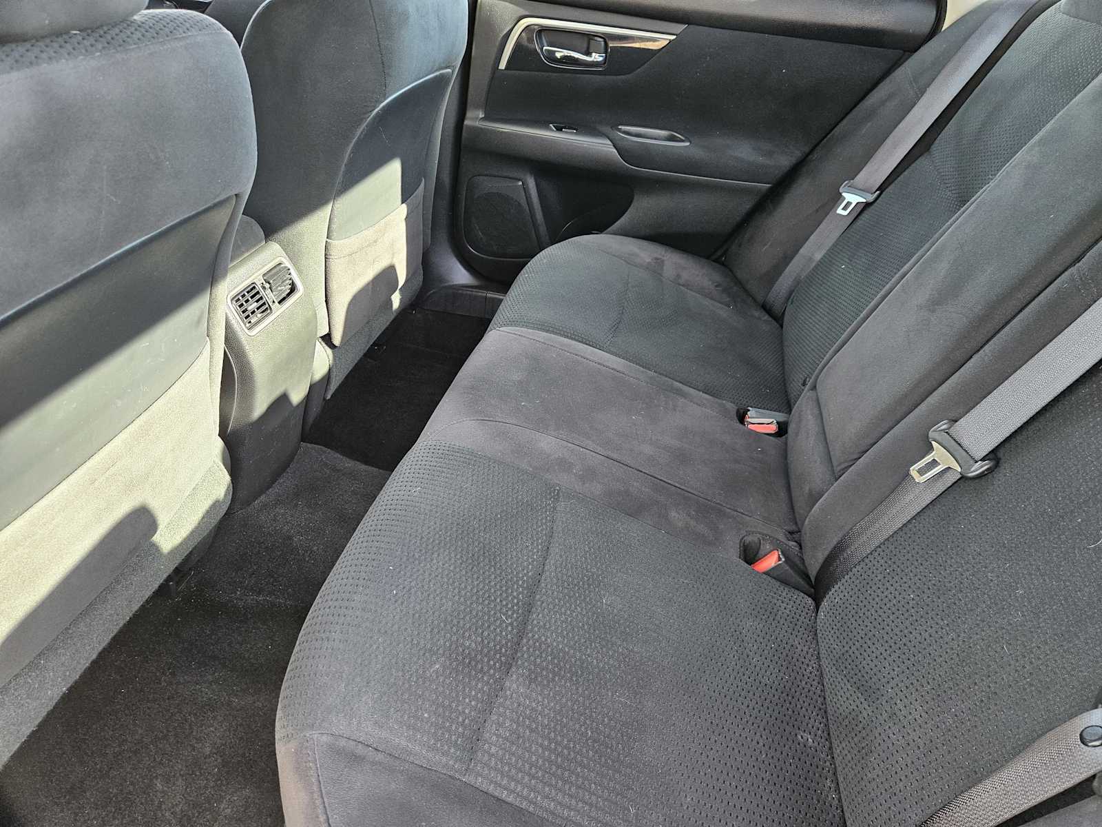 Thumbnail: 2014 Nissan Altima - 29