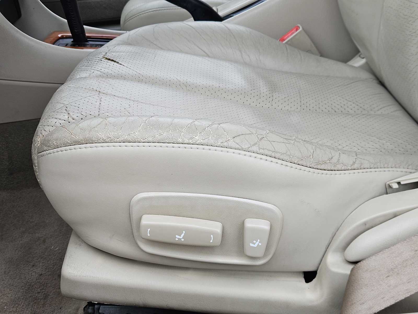 Thumbnail: 2002 Toyota Camry Solara - 23