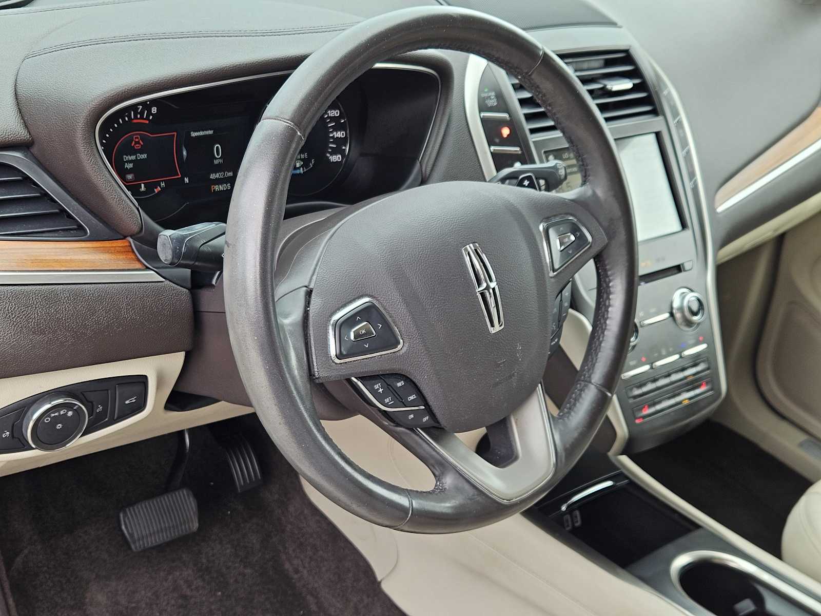 Thumbnail: 2018 Lincoln MKC - 2