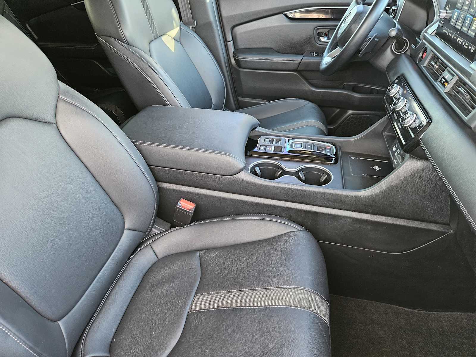 Thumbnail: 2024 Honda Pilot - 14