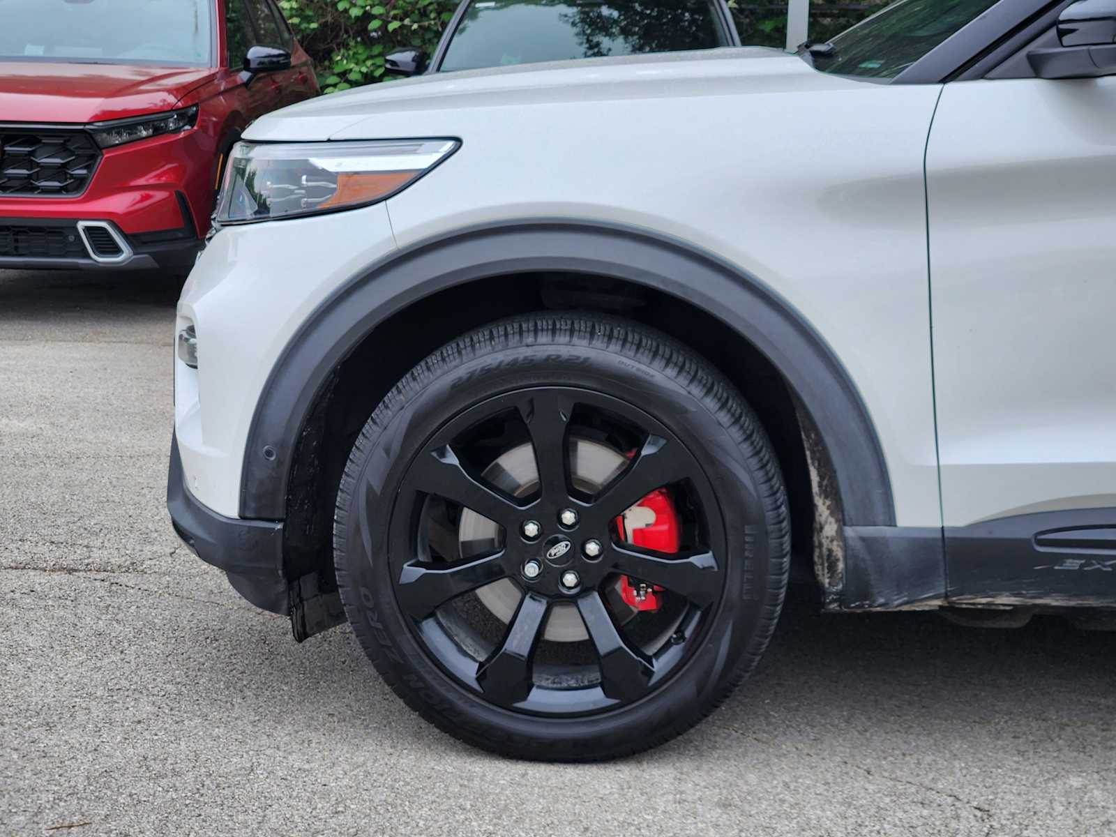 Thumbnail: 2021 Ford Explorer - 8
