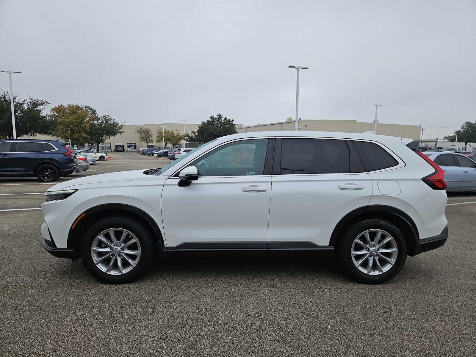 2023 Honda CR-V EX photo 3