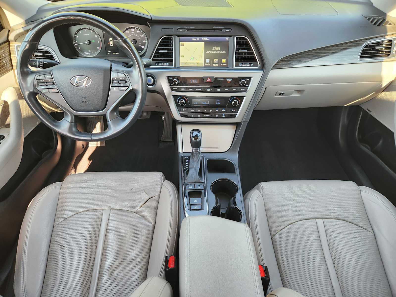 Thumbnail: 2015 Hyundai Sonata - 26