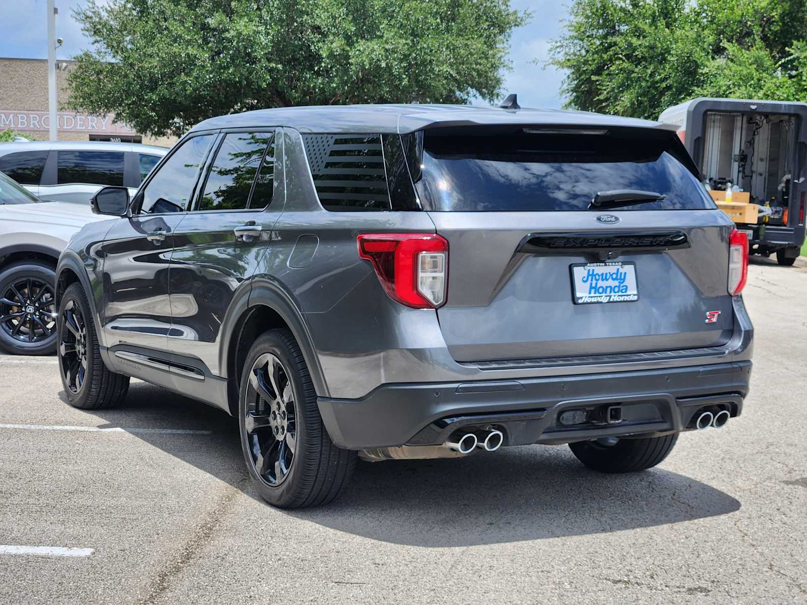 Thumbnail: 2022 Ford Explorer - 4